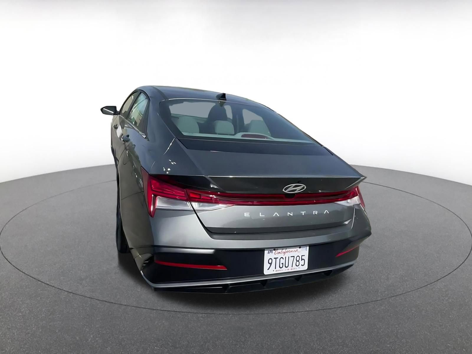 Thumbnail: 2025 Hyundai Elantra - 11