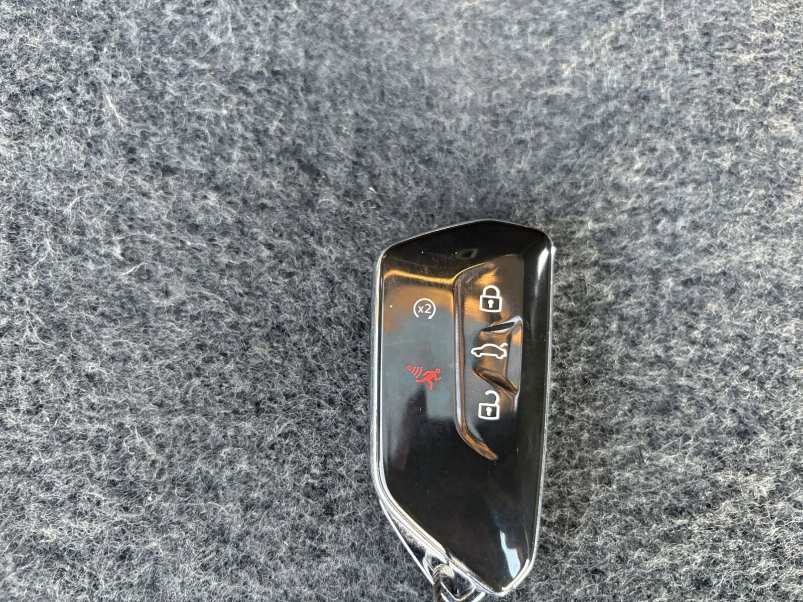 Thumbnail: 2025 Volkswagen Atlas - 28