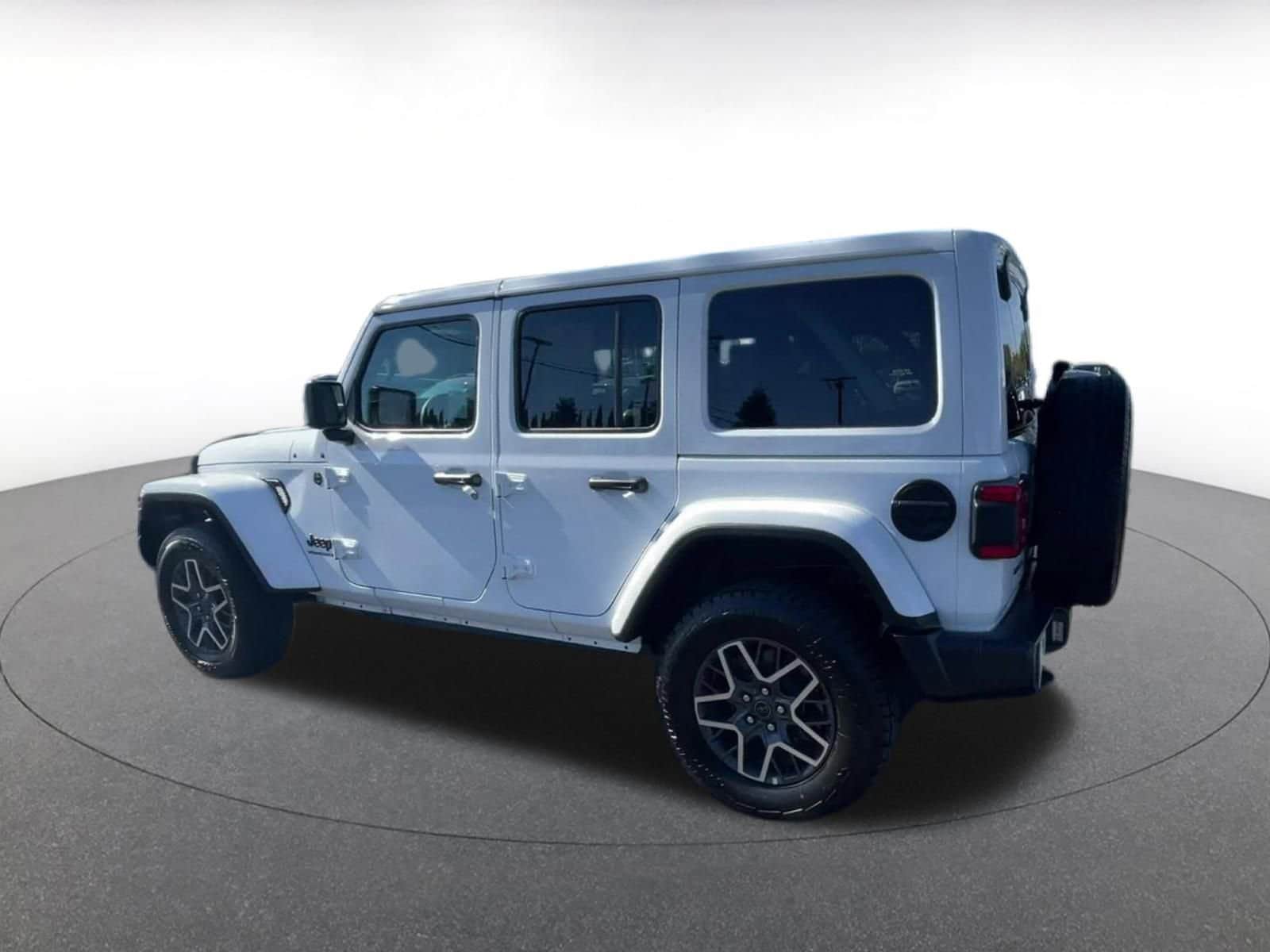 Thumbnail: 2025 Jeep Wrangler - 10