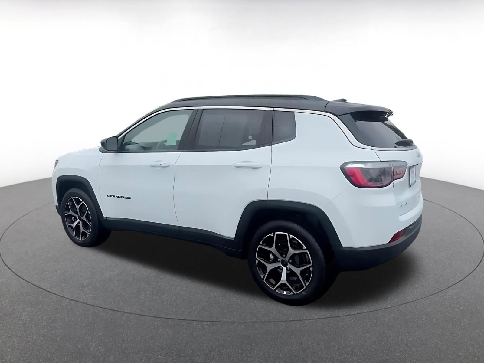 Thumbnail: 2025 Jeep Compass - 10