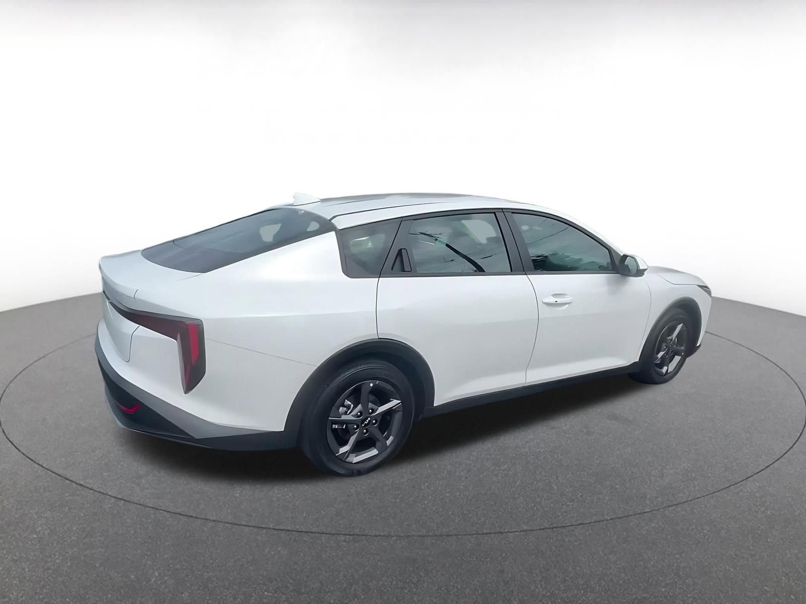 Thumbnail: 2025 Kia K4 - 15