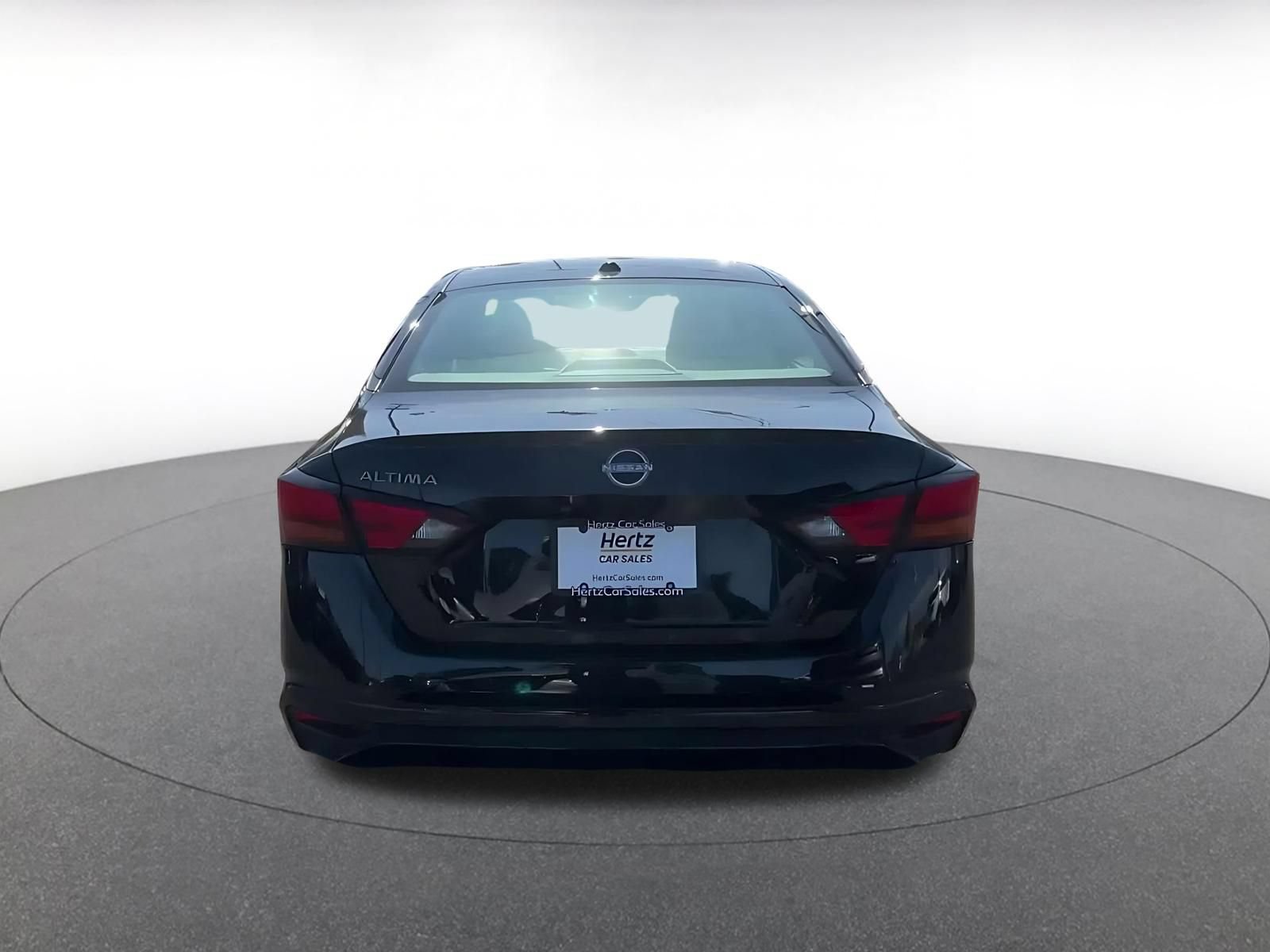 Thumbnail: 2025 Nissan Altima - 12