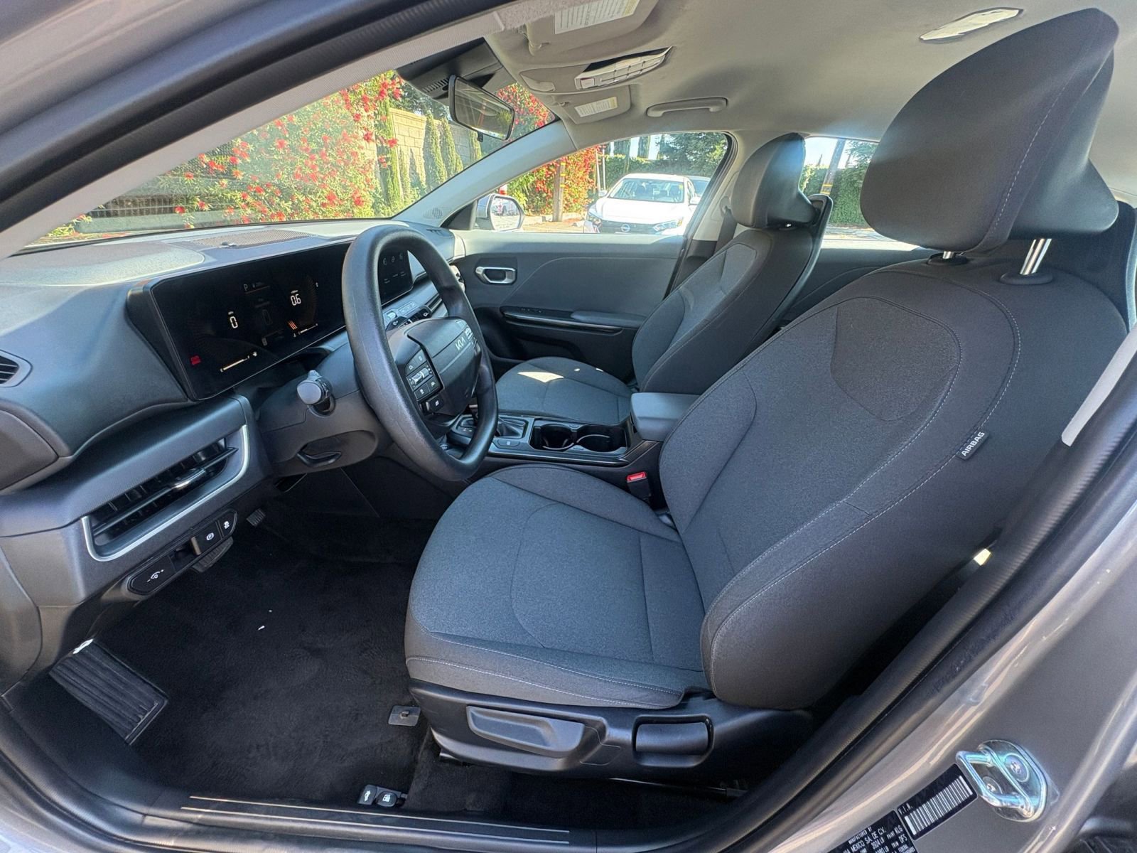 Thumbnail: 2025 Kia K4 - 27