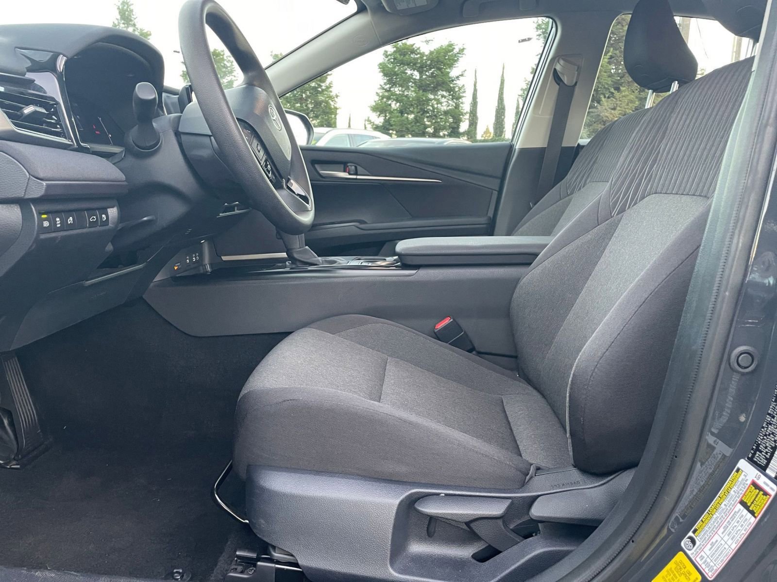 Thumbnail: 2025 Toyota Camry - 21