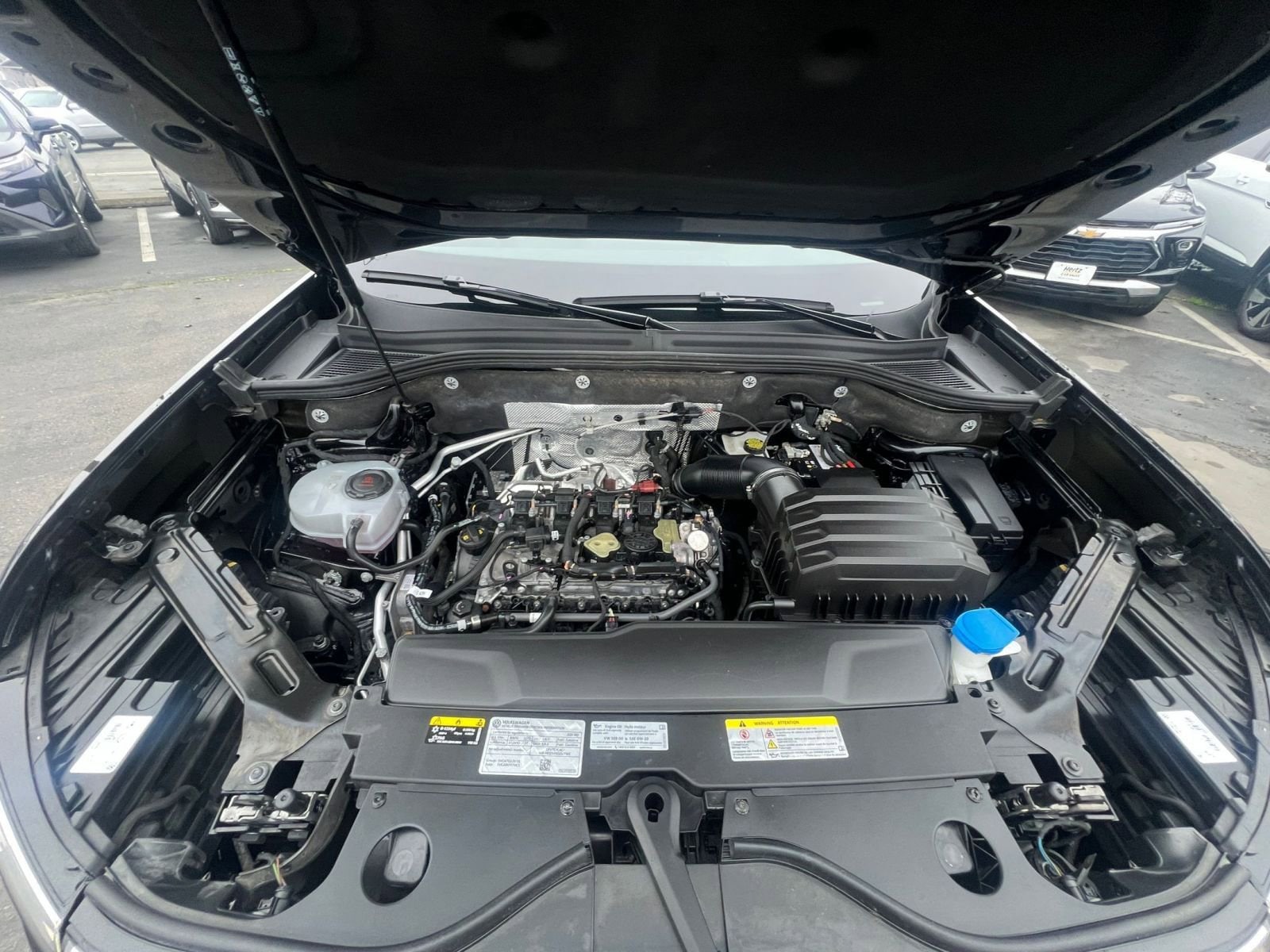 Thumbnail: 2025 Volkswagen Atlas - 32