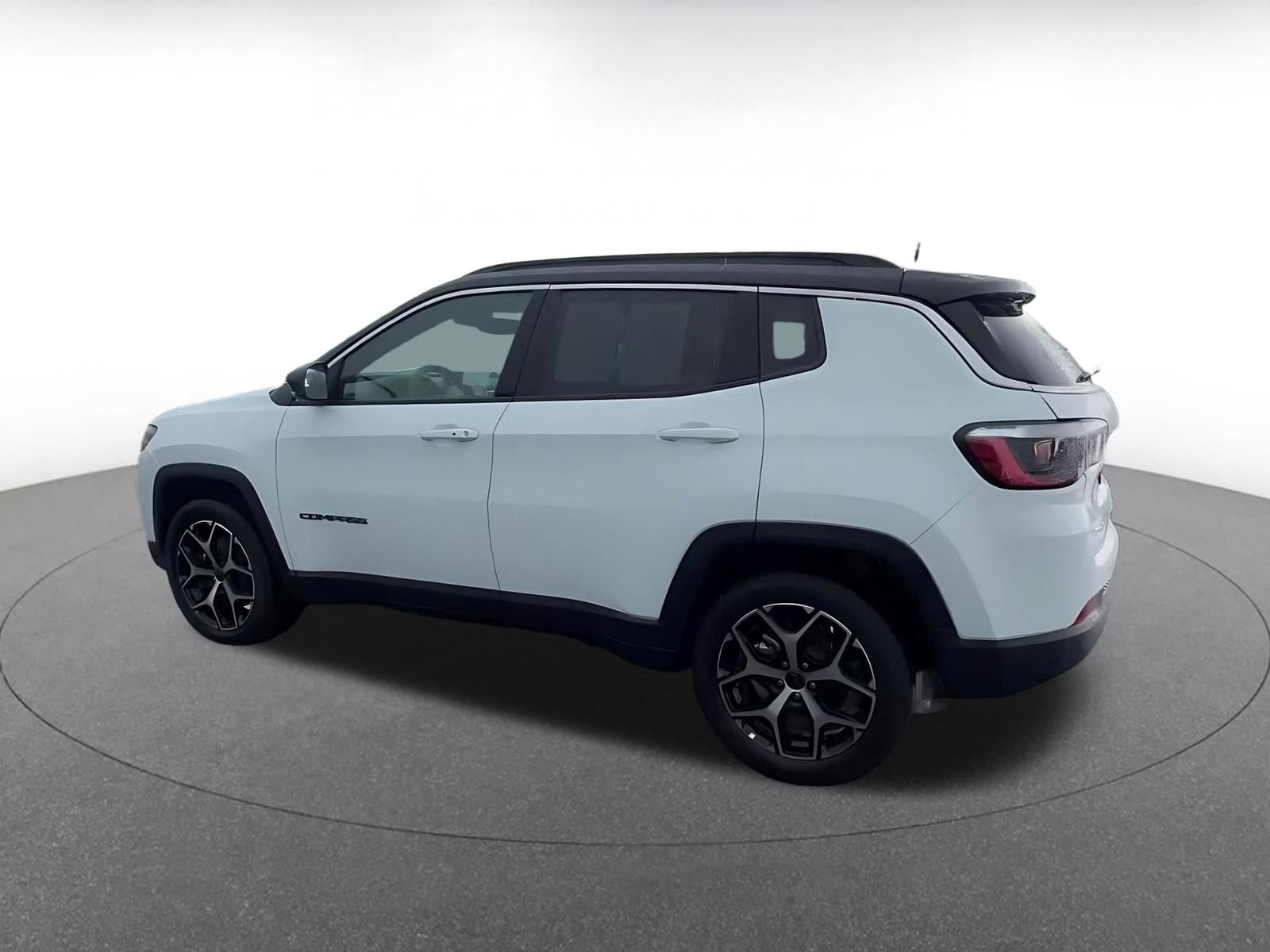 Thumbnail: 2025 Jeep Compass - 10