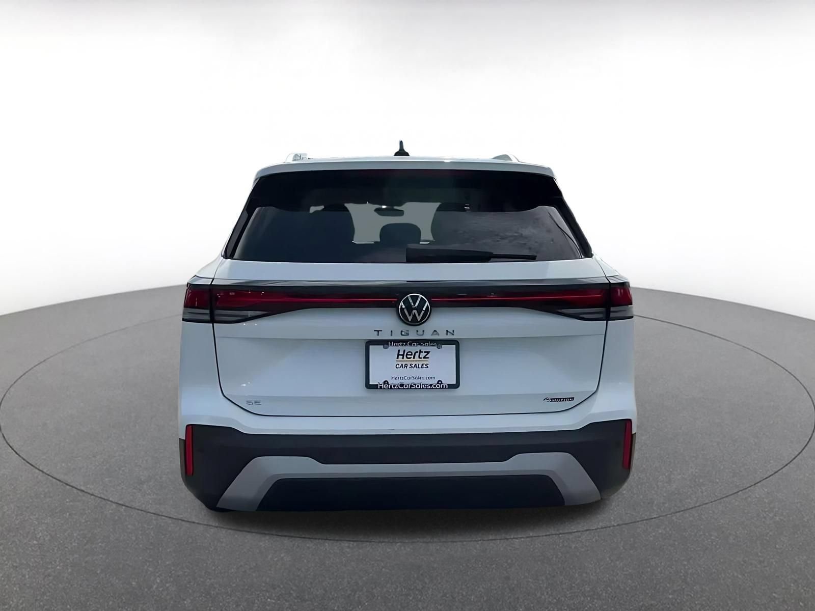 Thumbnail: 2026 Volkswagen Tiguan - 12