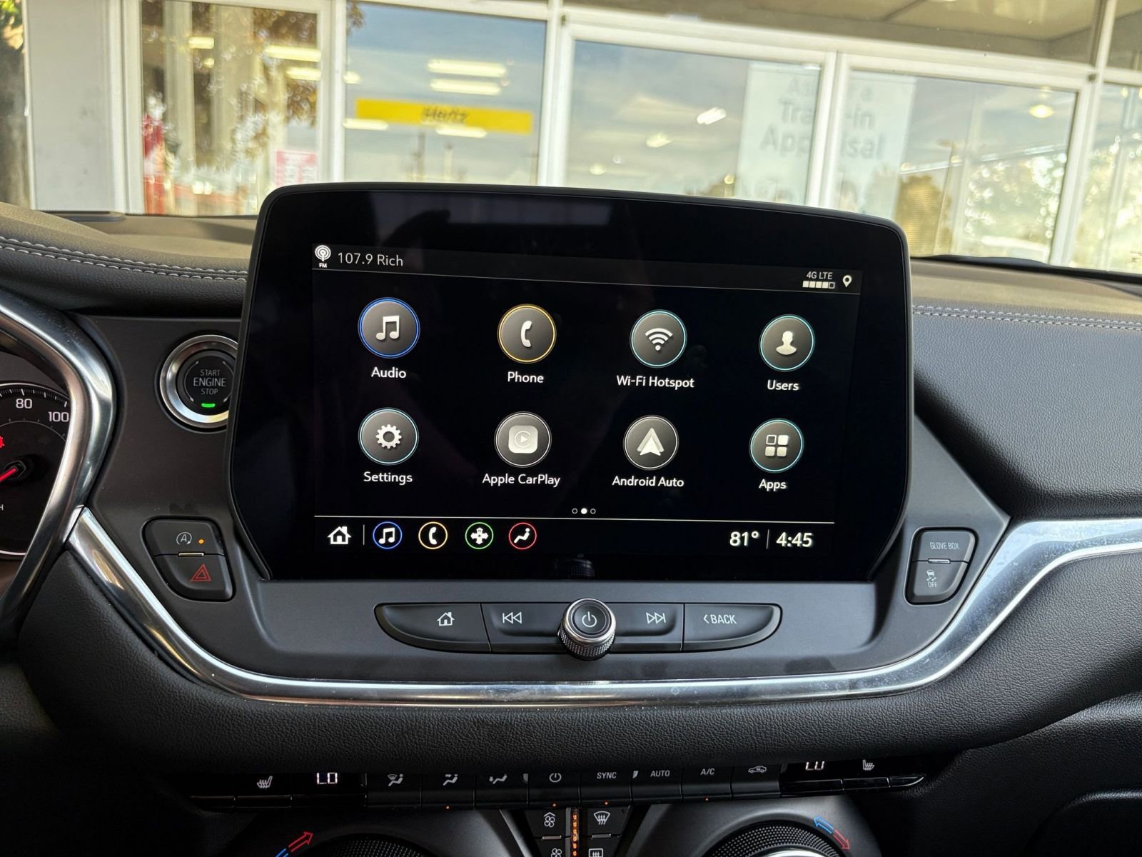 Thumbnail: 2025 Chevrolet Blazer - 21