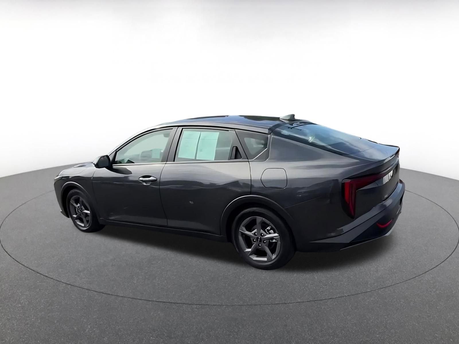 Thumbnail: 2025 Kia K4 - 10