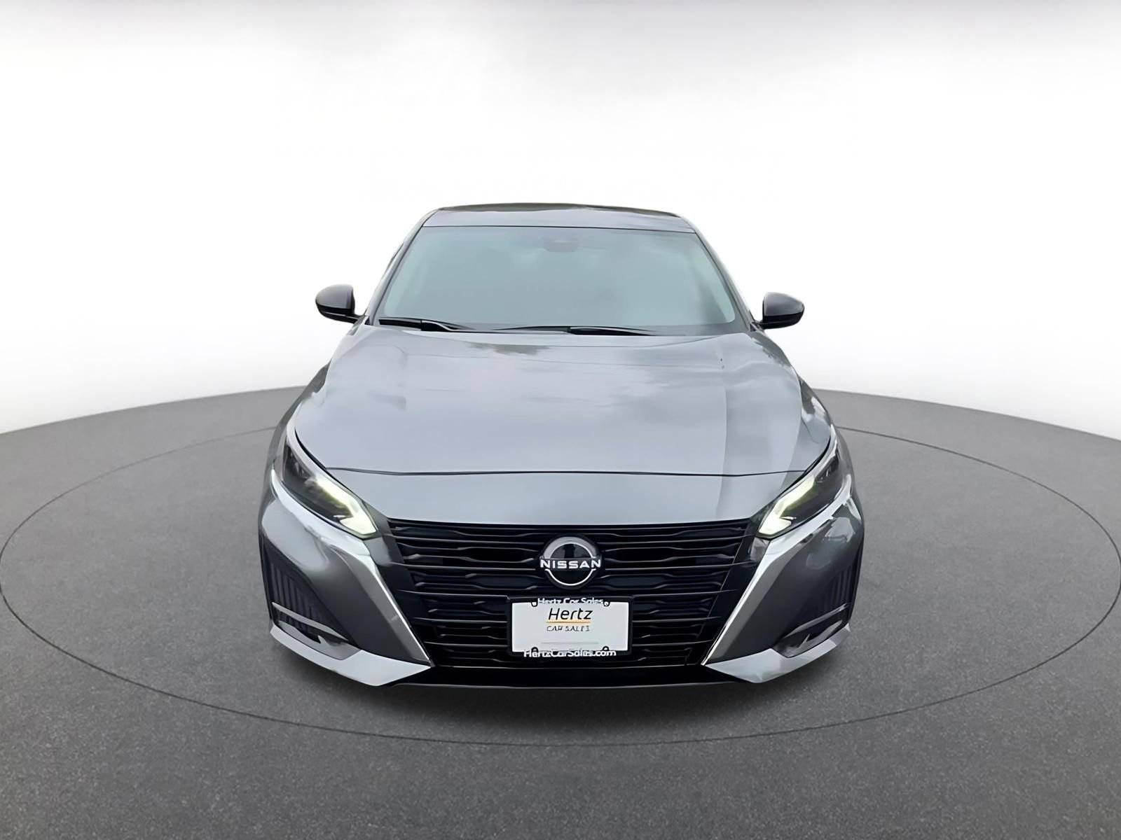 Thumbnail: 2025 Nissan Altima - 4