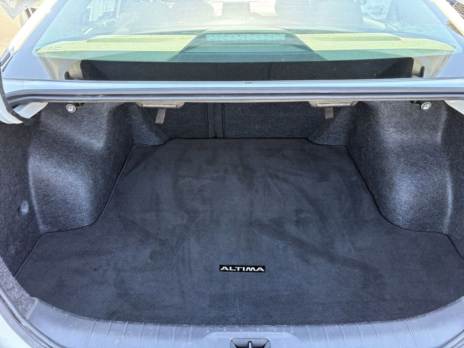 Thumbnail: 2025 Nissan Altima - 32