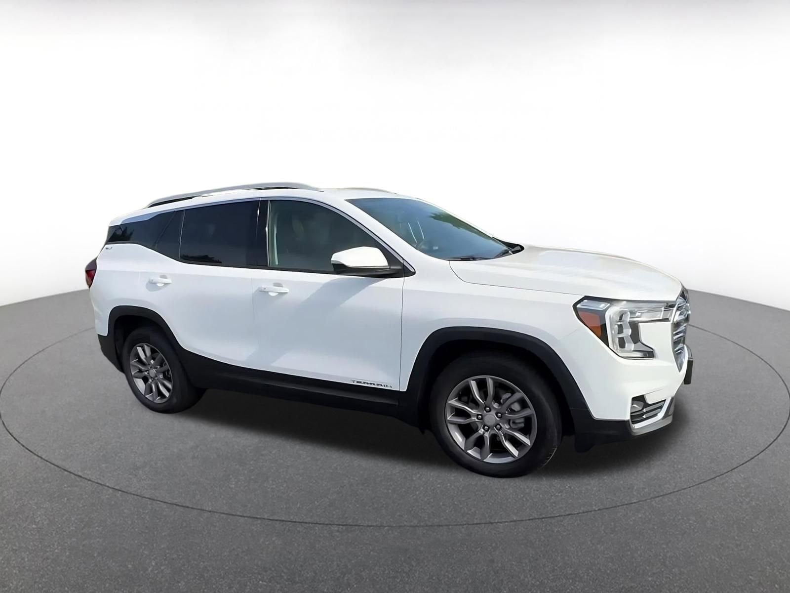 Thumbnail: 2024 GMC Terrain - 2