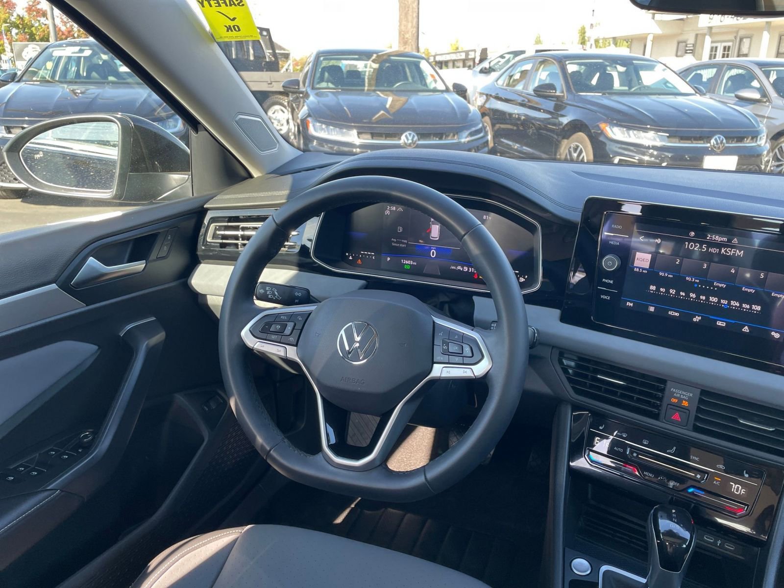 Thumbnail: 2025 Volkswagen Jetta - 34