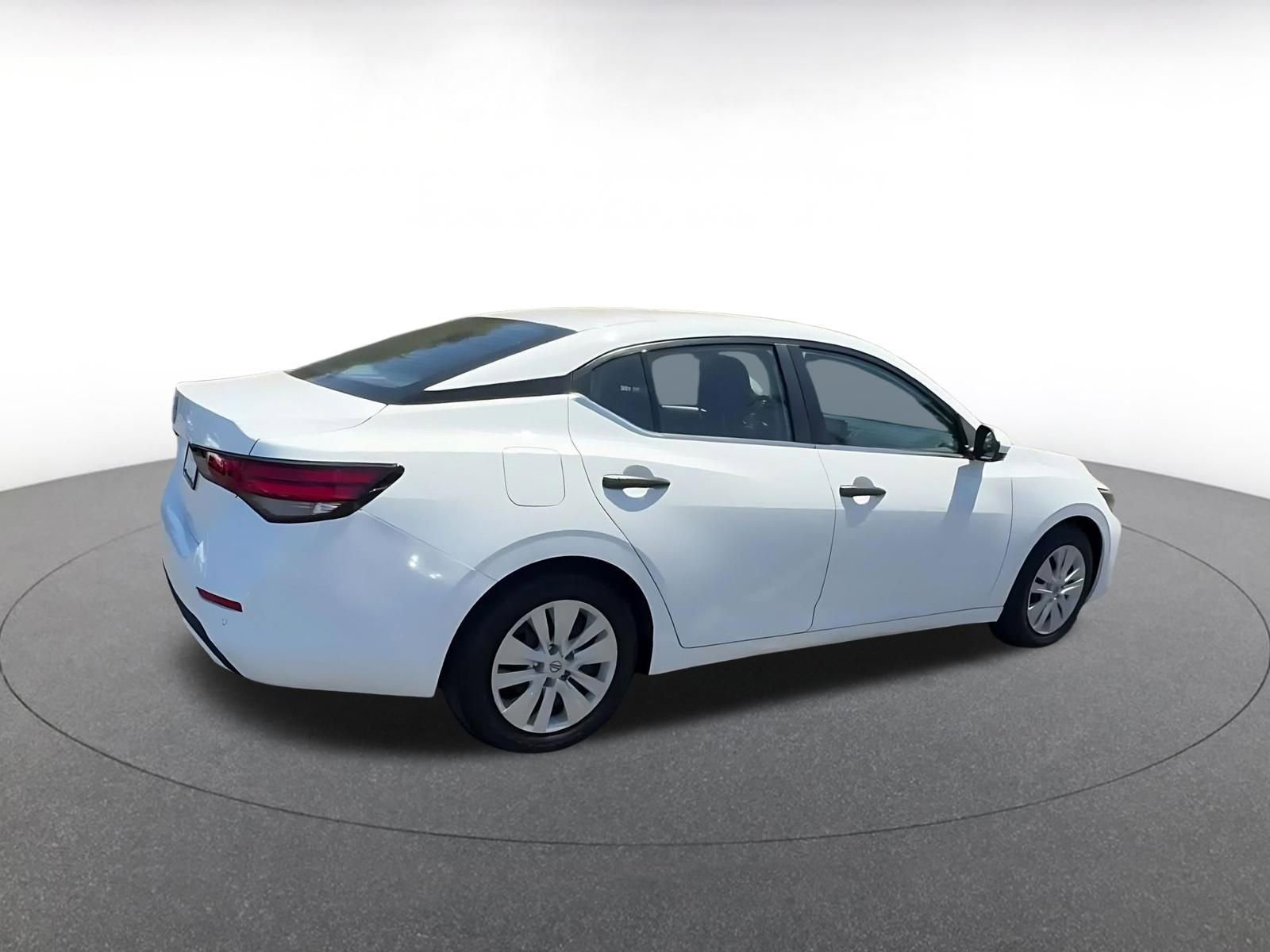 Thumbnail: 2025 Nissan Sentra - 15