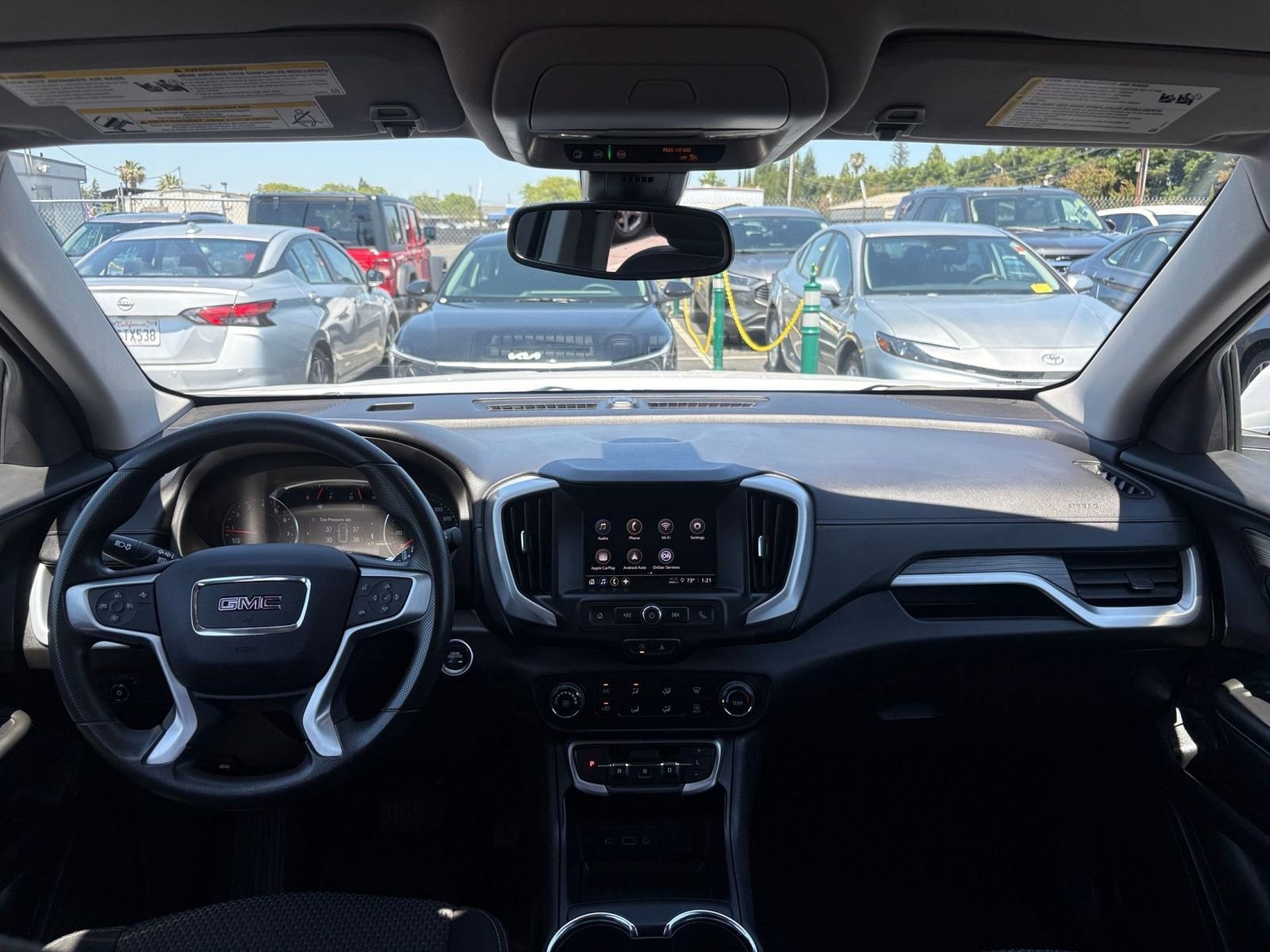 Thumbnail: 2024 GMC Terrain - 32