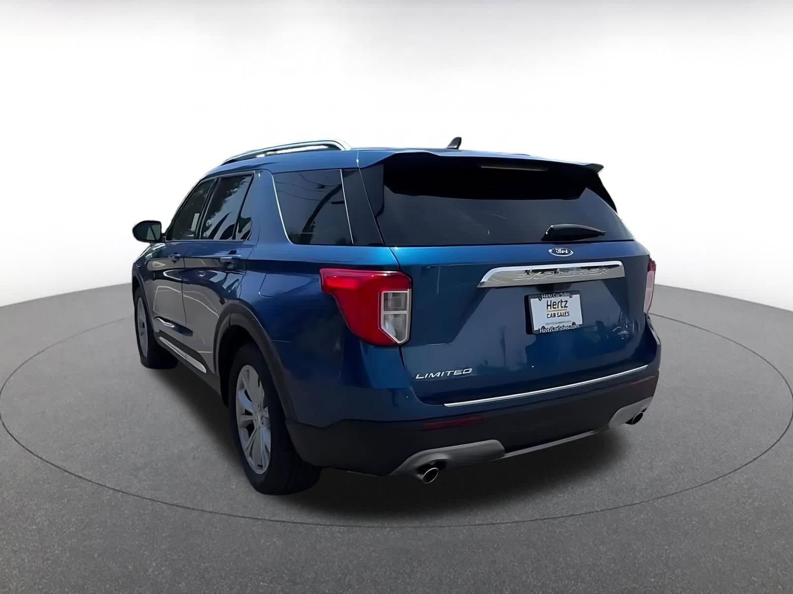 Thumbnail: 2023 Ford Explorer - 11
