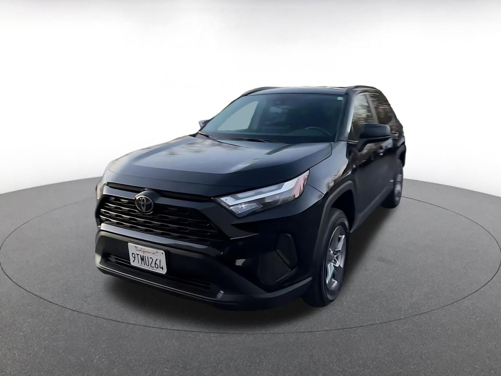 Thumbnail: 2025 Toyota RAV4 - 4