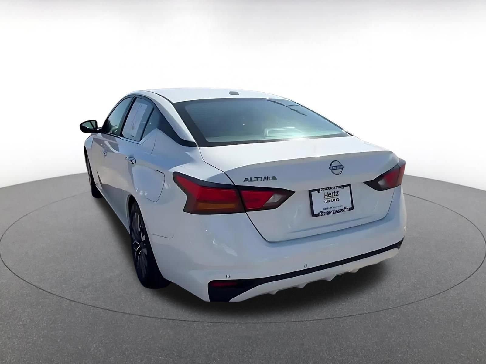 Thumbnail: 2025 Nissan Altima - 11