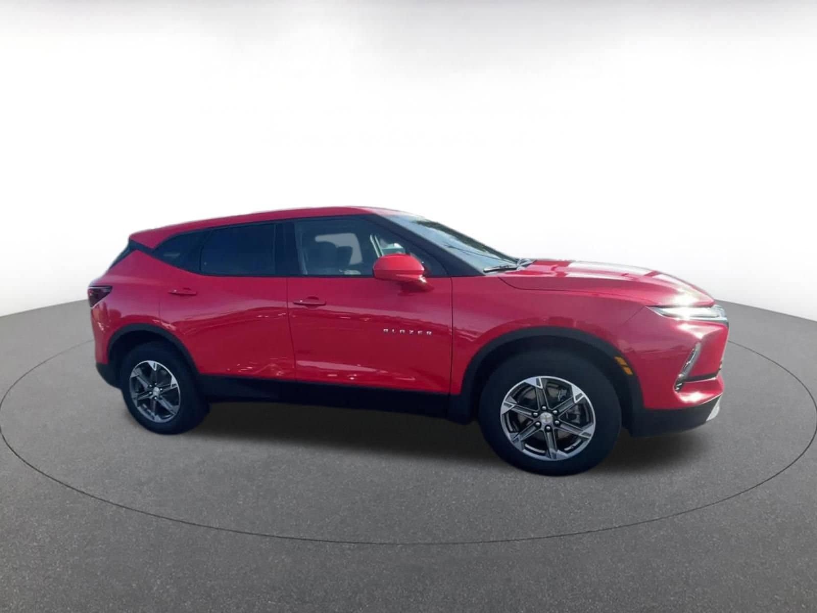 Thumbnail: 2025 Chevrolet Blazer - 2