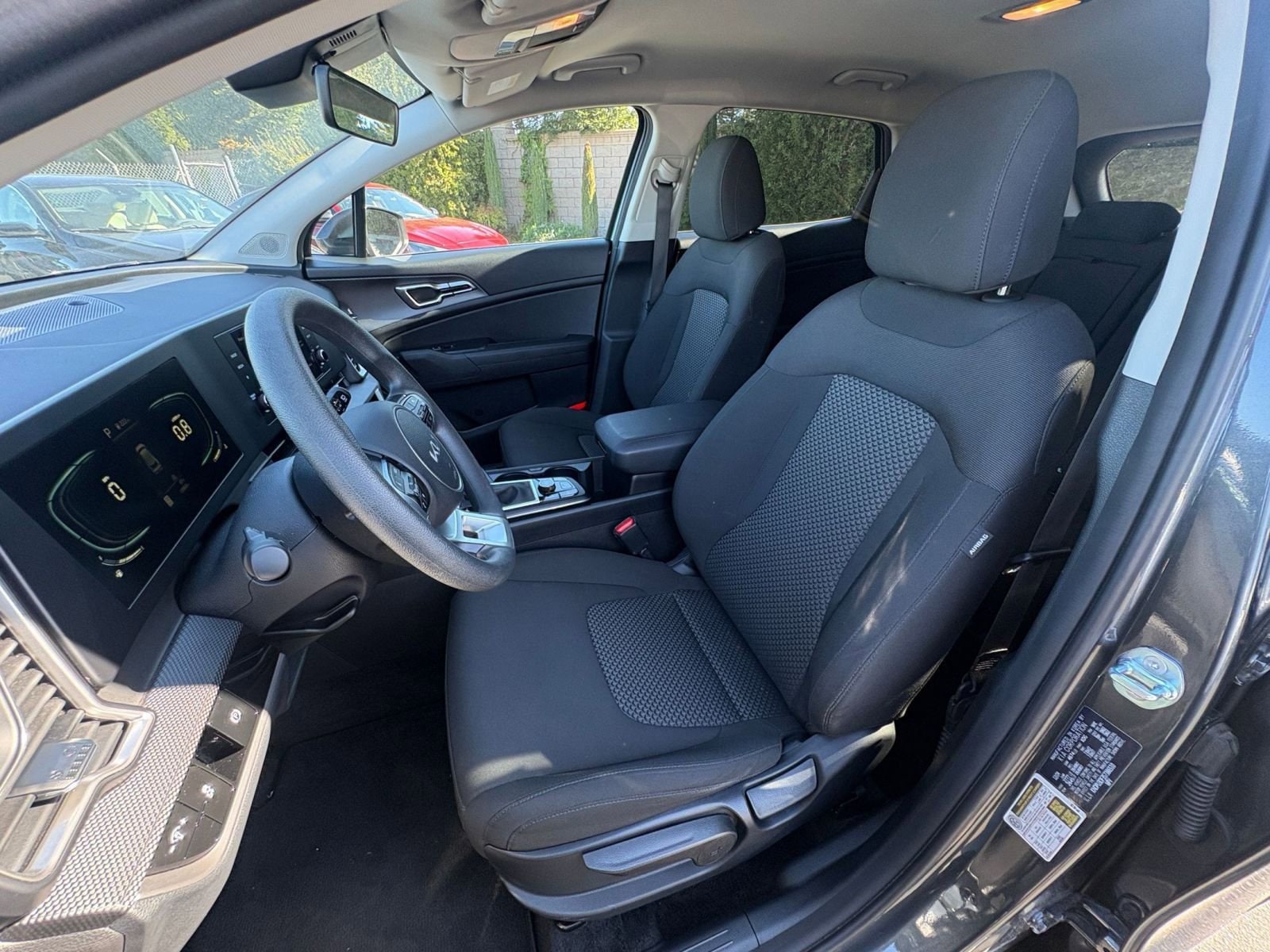 Thumbnail: 2025 Kia Sportage - 35