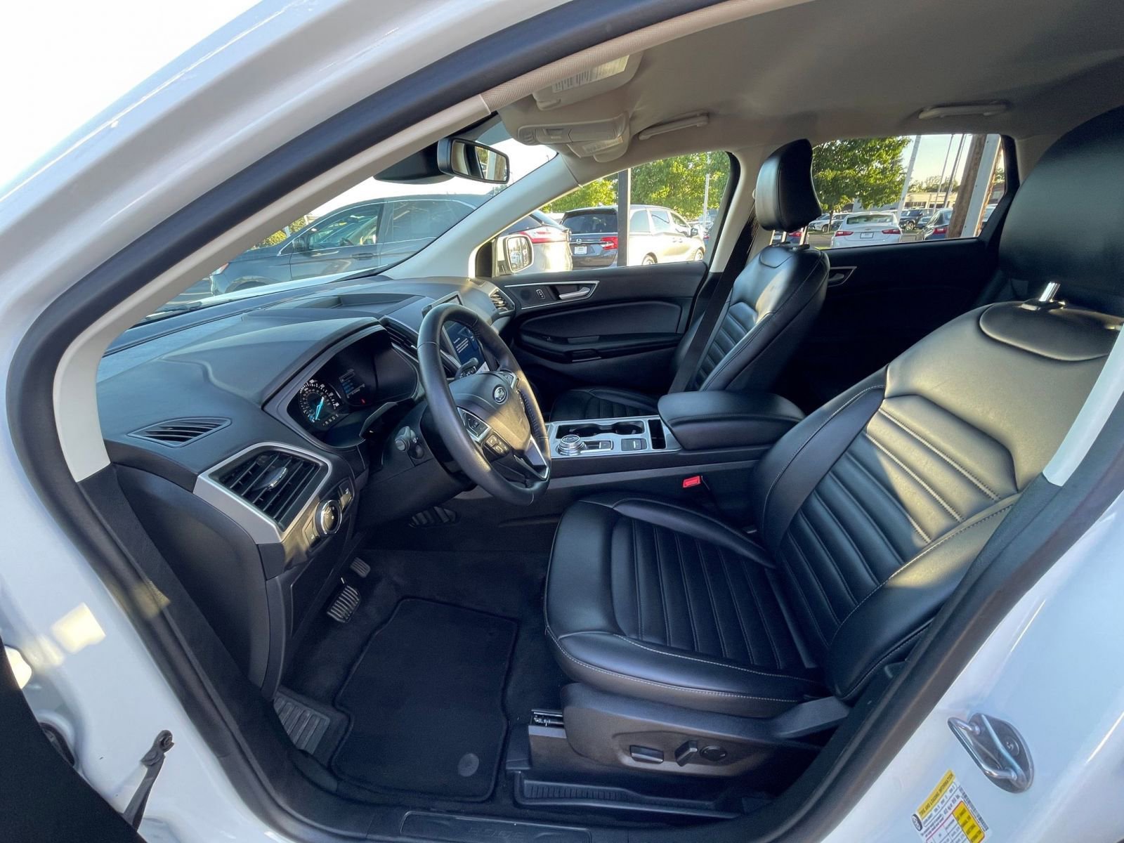 Thumbnail: 2024 Ford Edge - 25
