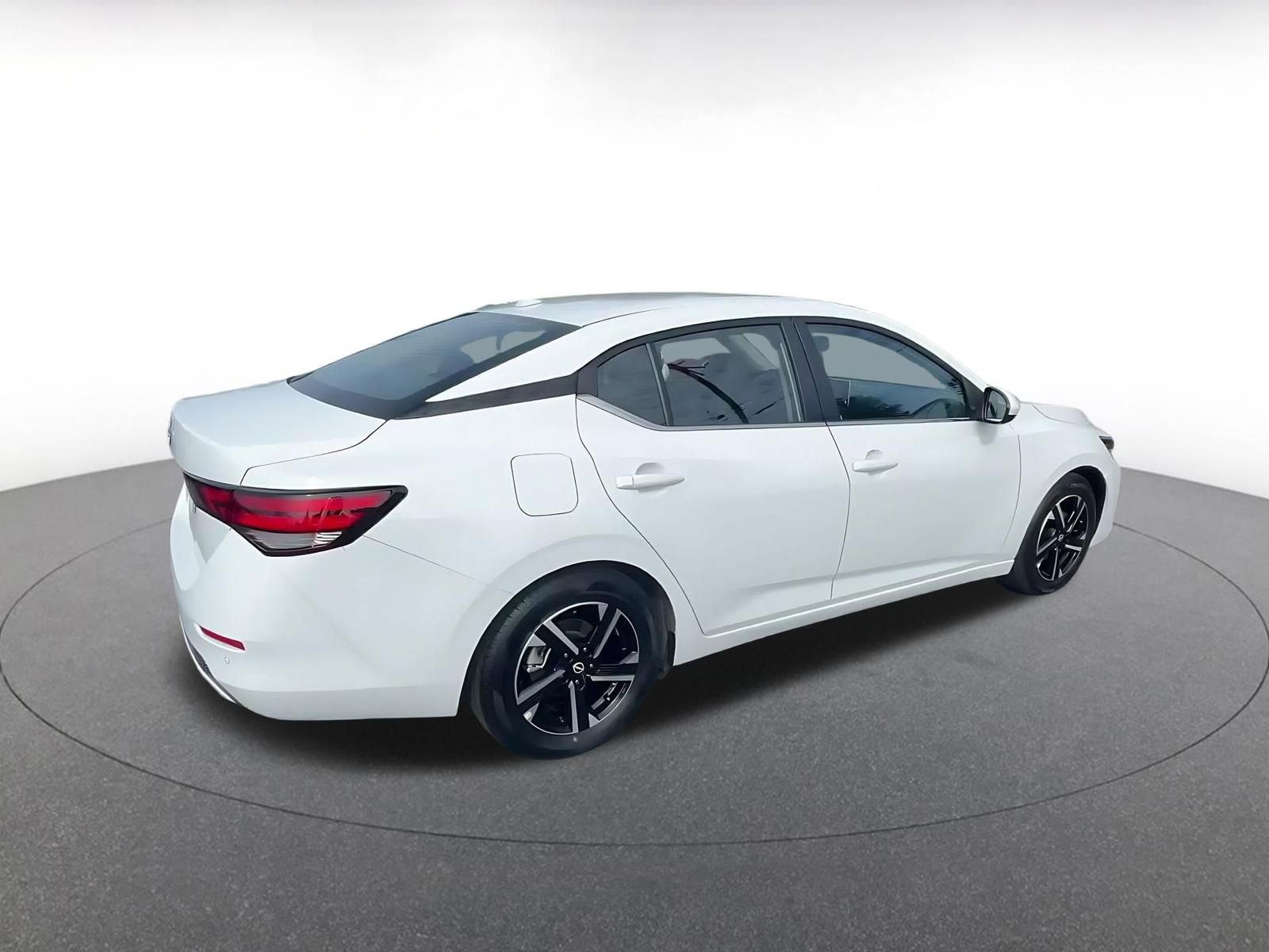 Thumbnail: 2025 Nissan Sentra - 15