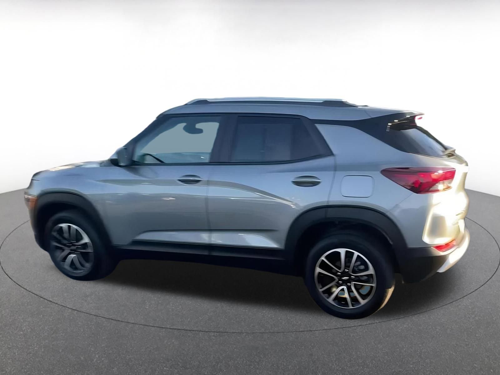 Thumbnail: 2025 Chevrolet TrailBlazer - 10