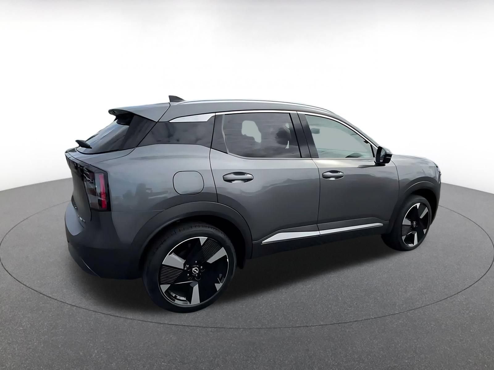 Thumbnail: 2026 Nissan Kicks - 13