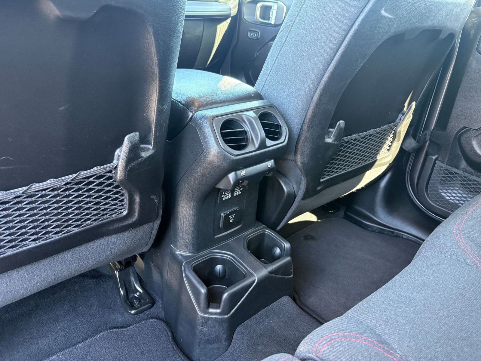 Thumbnail: 2025 Jeep Wrangler - 22