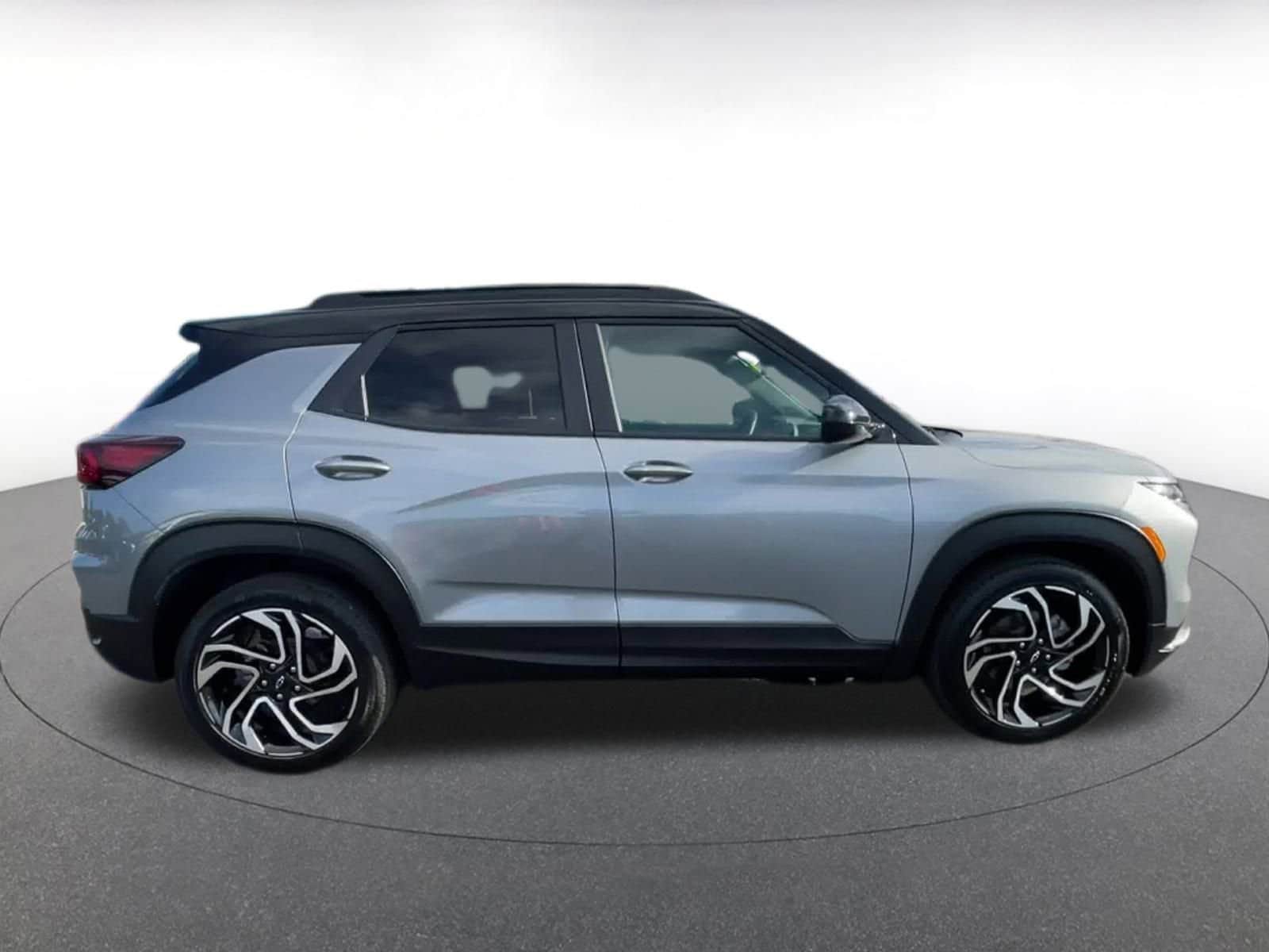 Thumbnail: 2024 Chevrolet TrailBlazer - 16