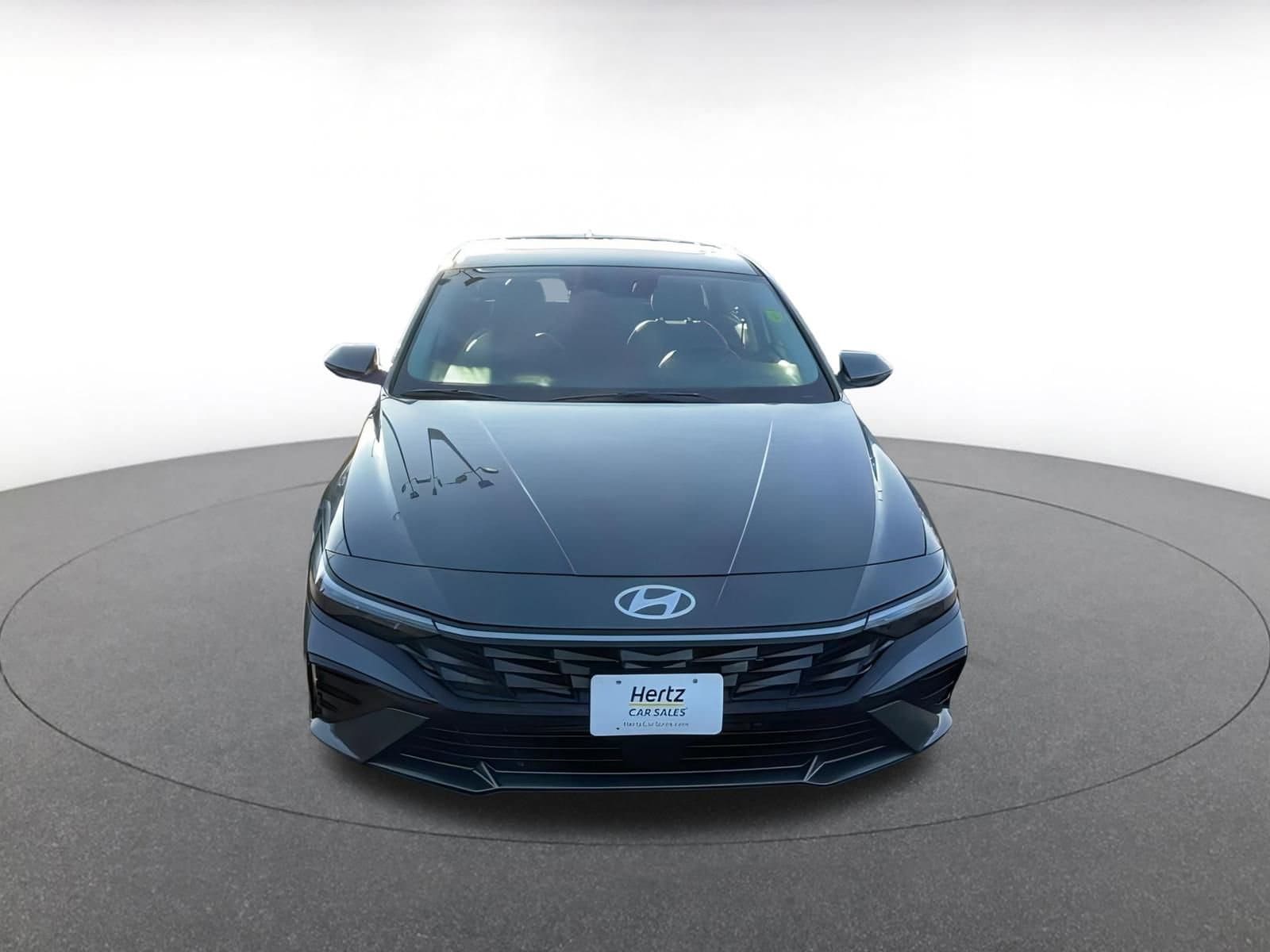 Thumbnail: 2025 Hyundai Elantra - 4