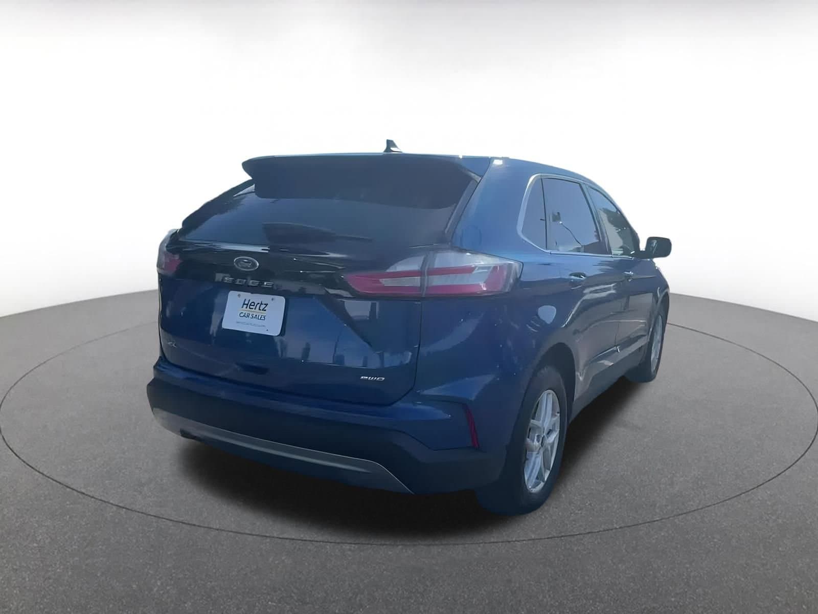 Thumbnail: 2024 Ford Edge - 14
