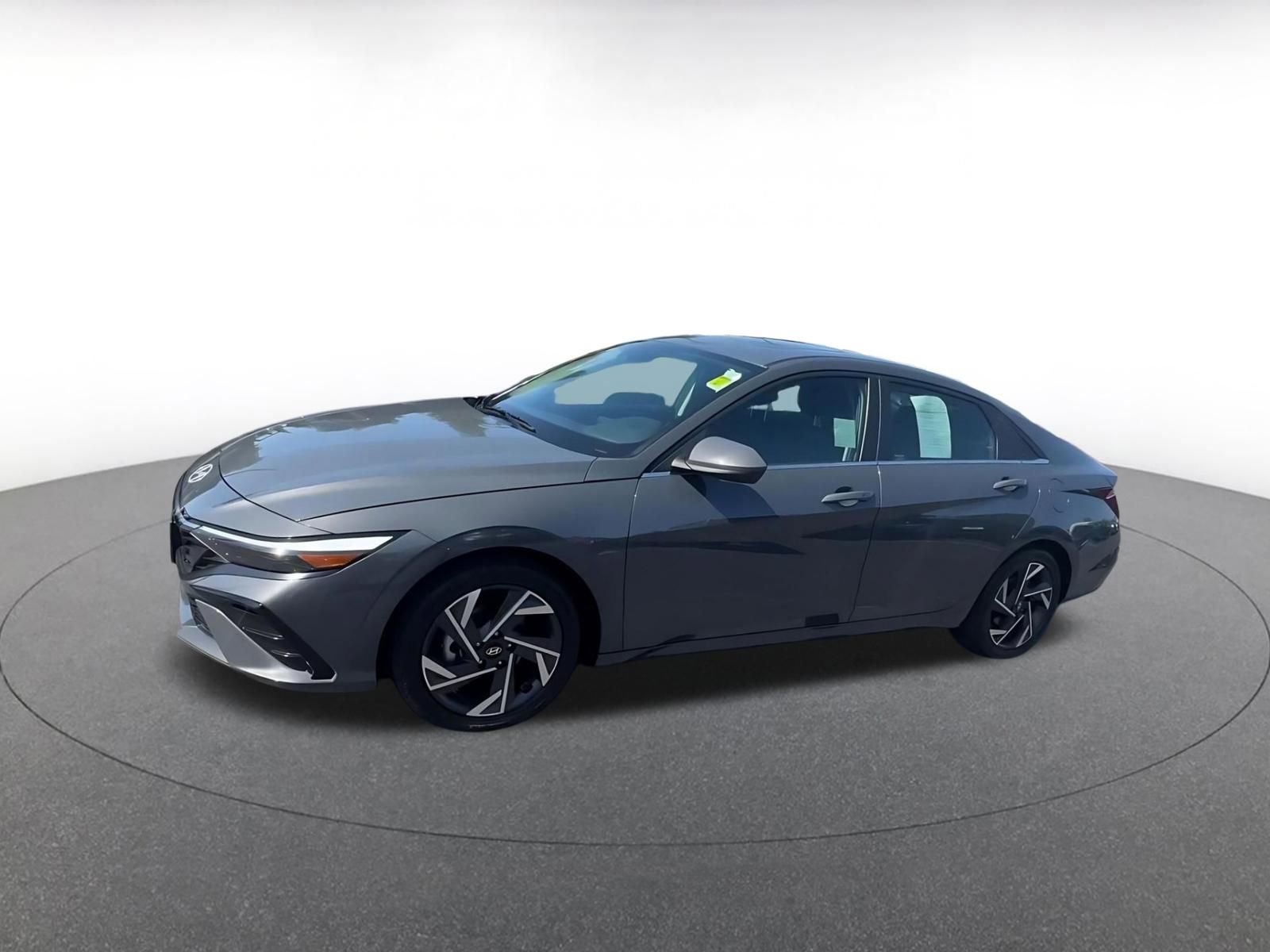 Thumbnail: 2025 Hyundai Elantra - 8