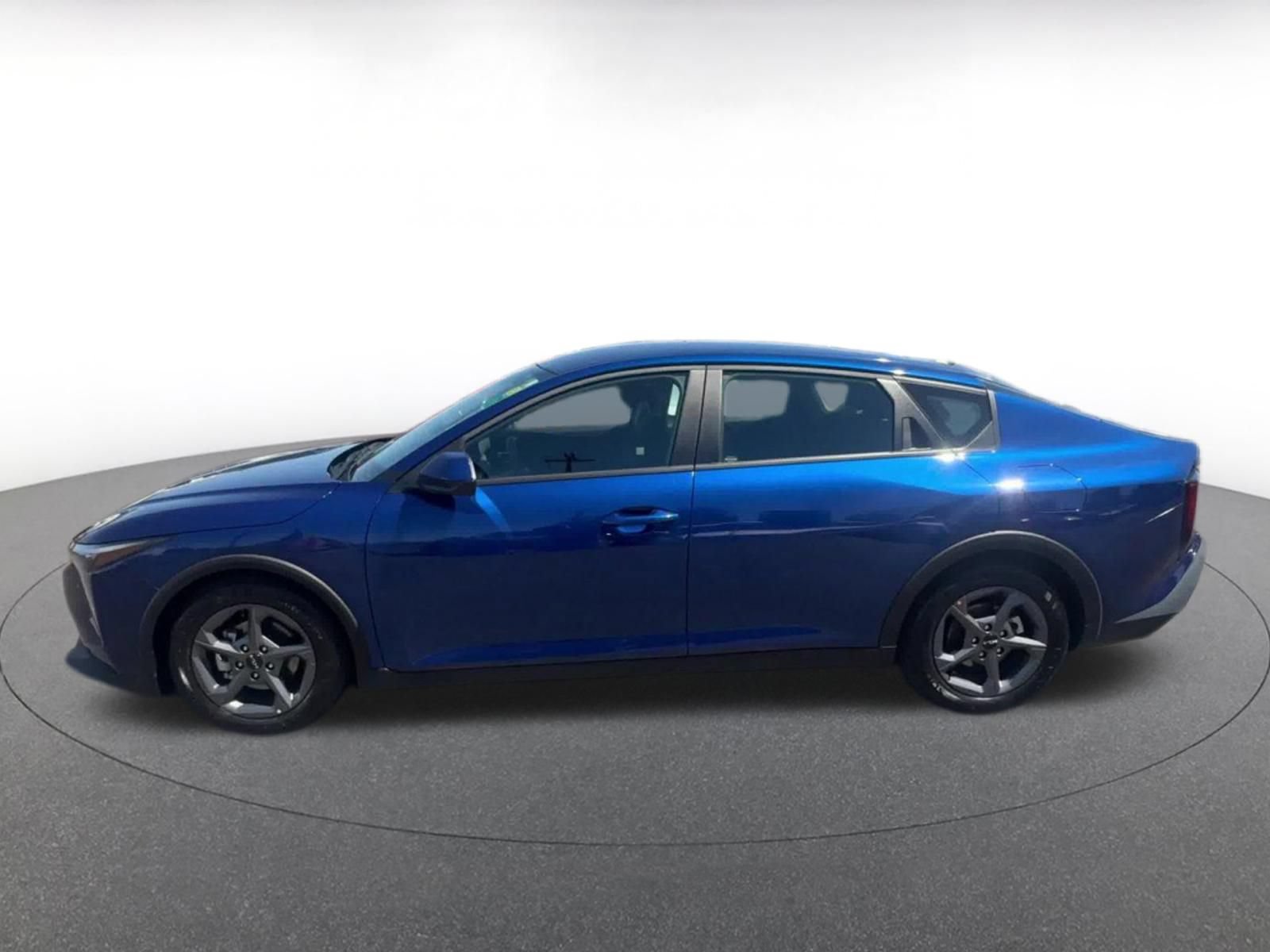 Thumbnail: 2026 Kia K4 - 9