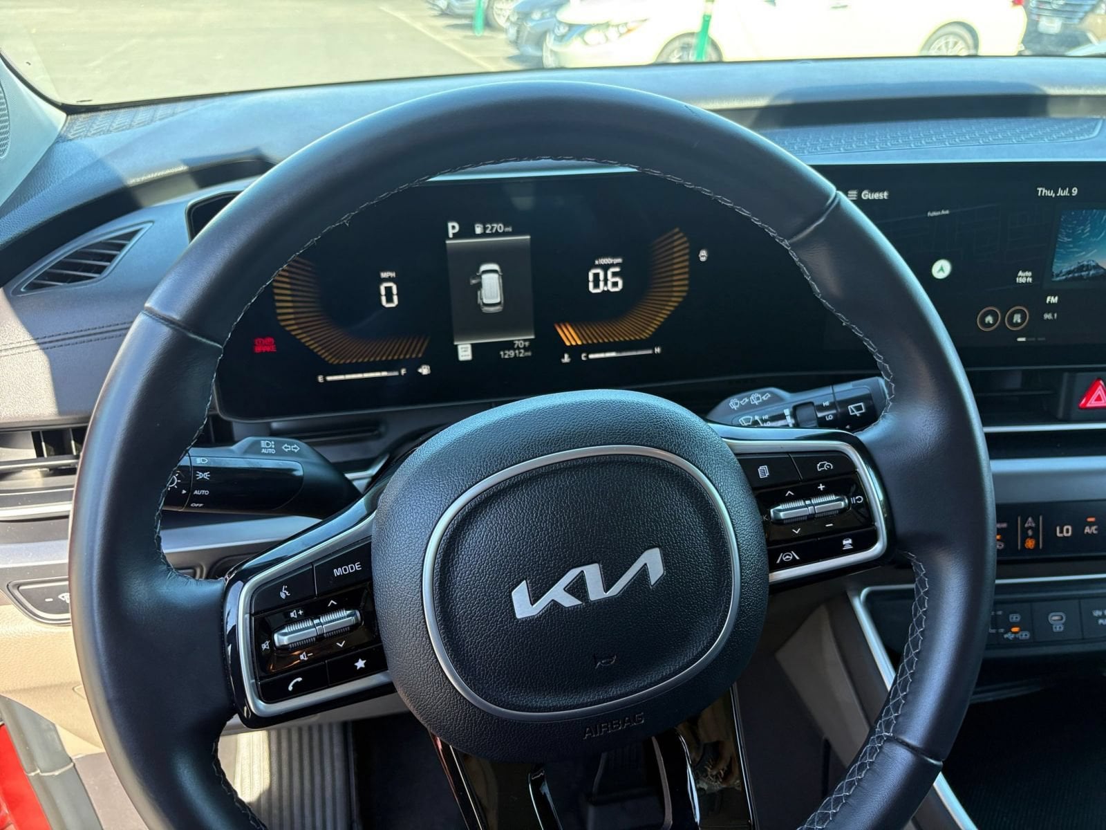 Thumbnail: 2026 Kia Carnival - 30