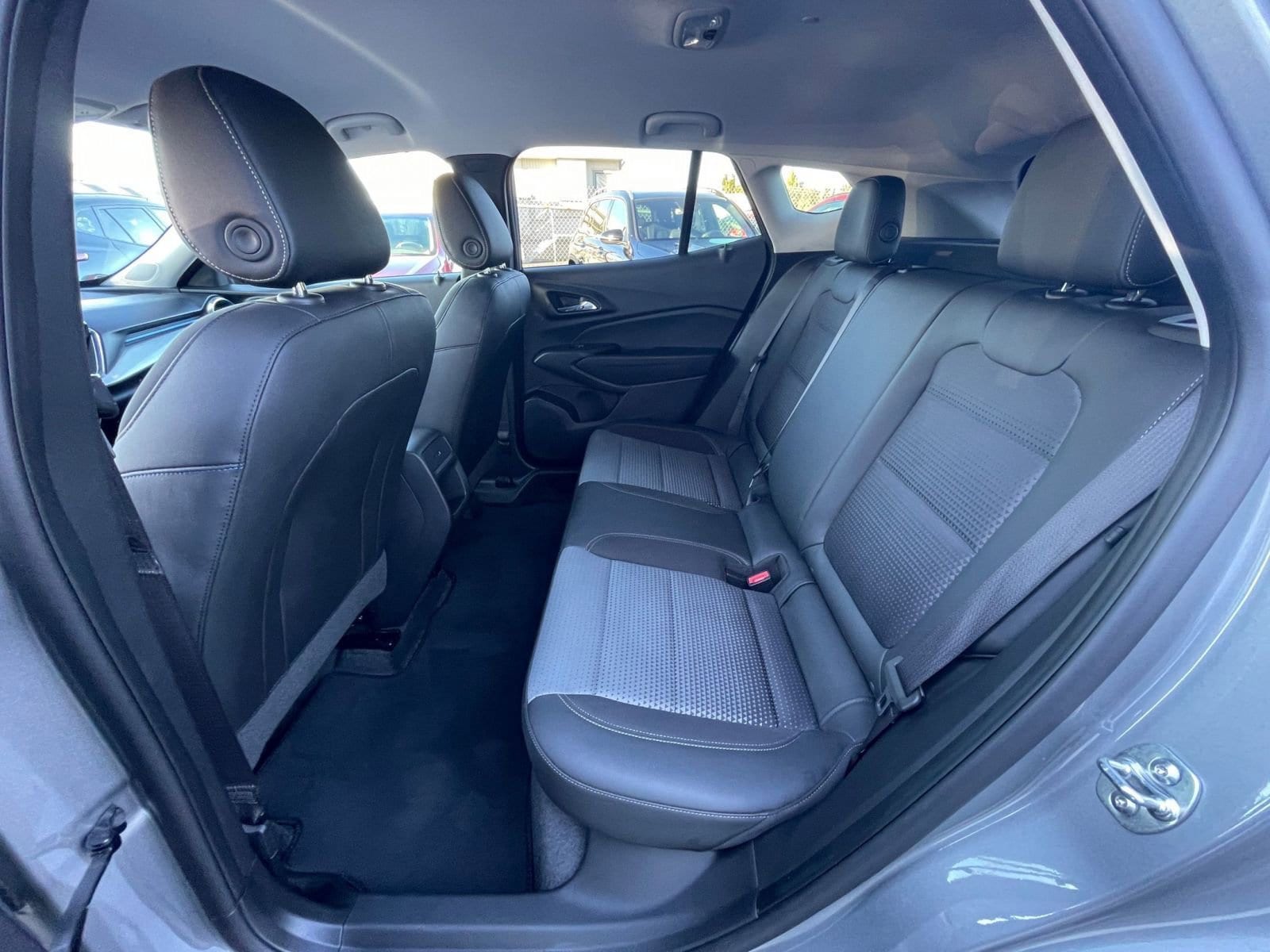 Thumbnail: 2025 Chevrolet Trax - 24