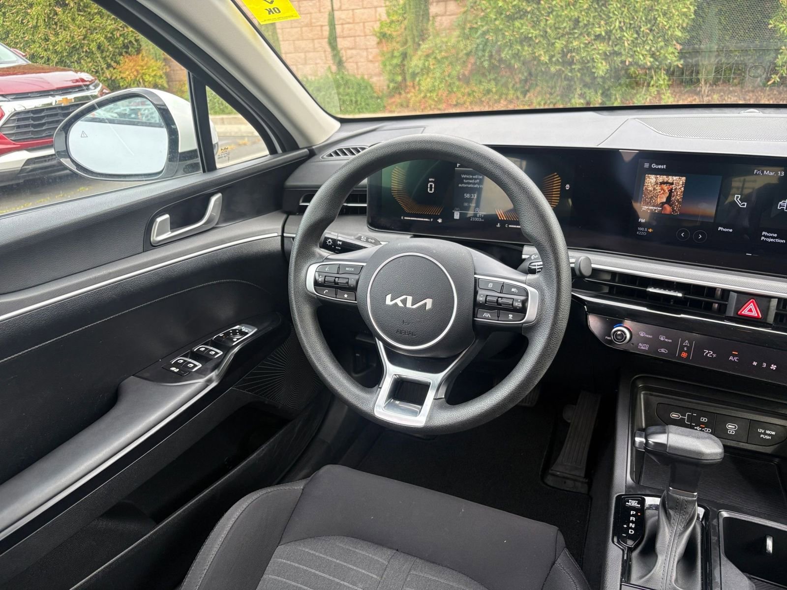 Thumbnail: 2025 Kia K5 - 33
