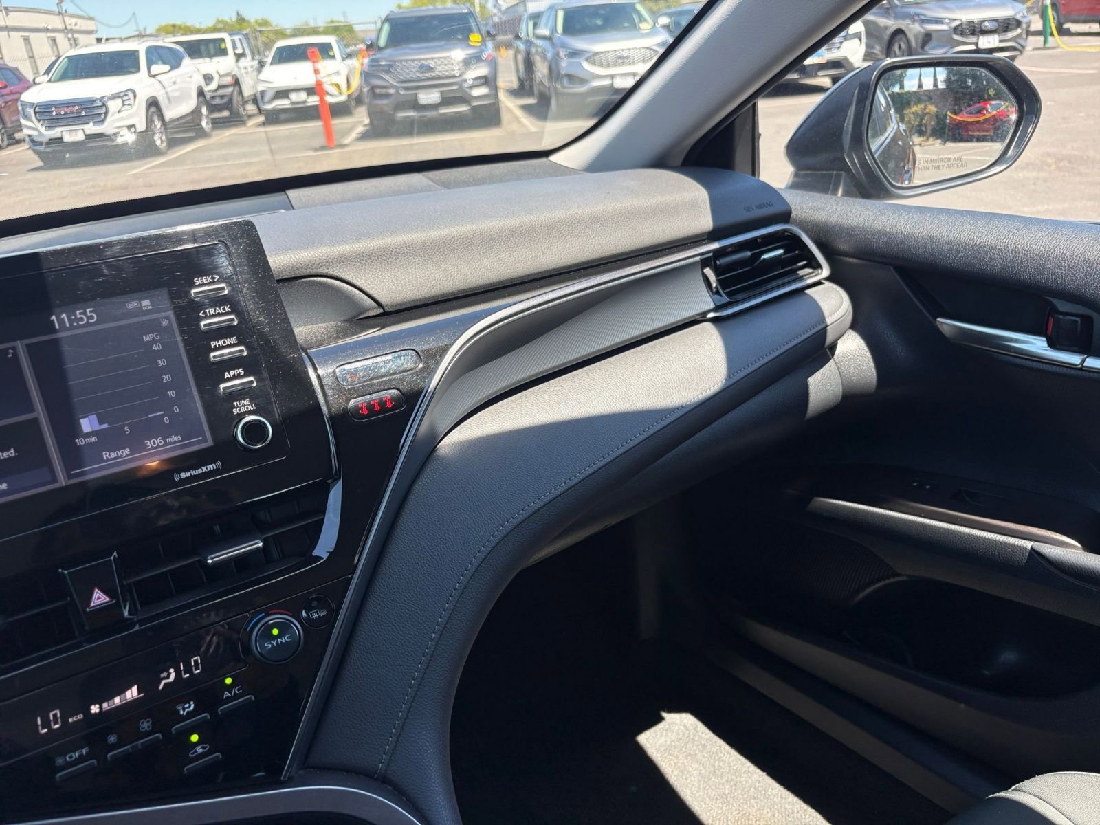 Thumbnail: 2023 Toyota Camry - 35