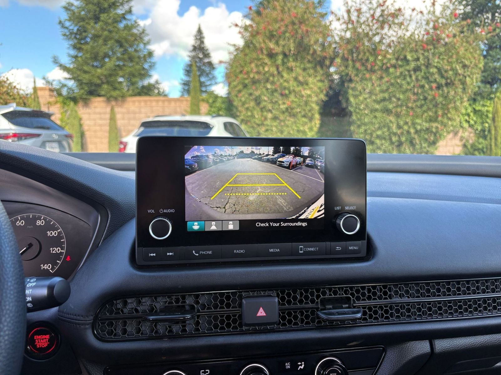 Thumbnail: 2025 Honda HR-V - 22