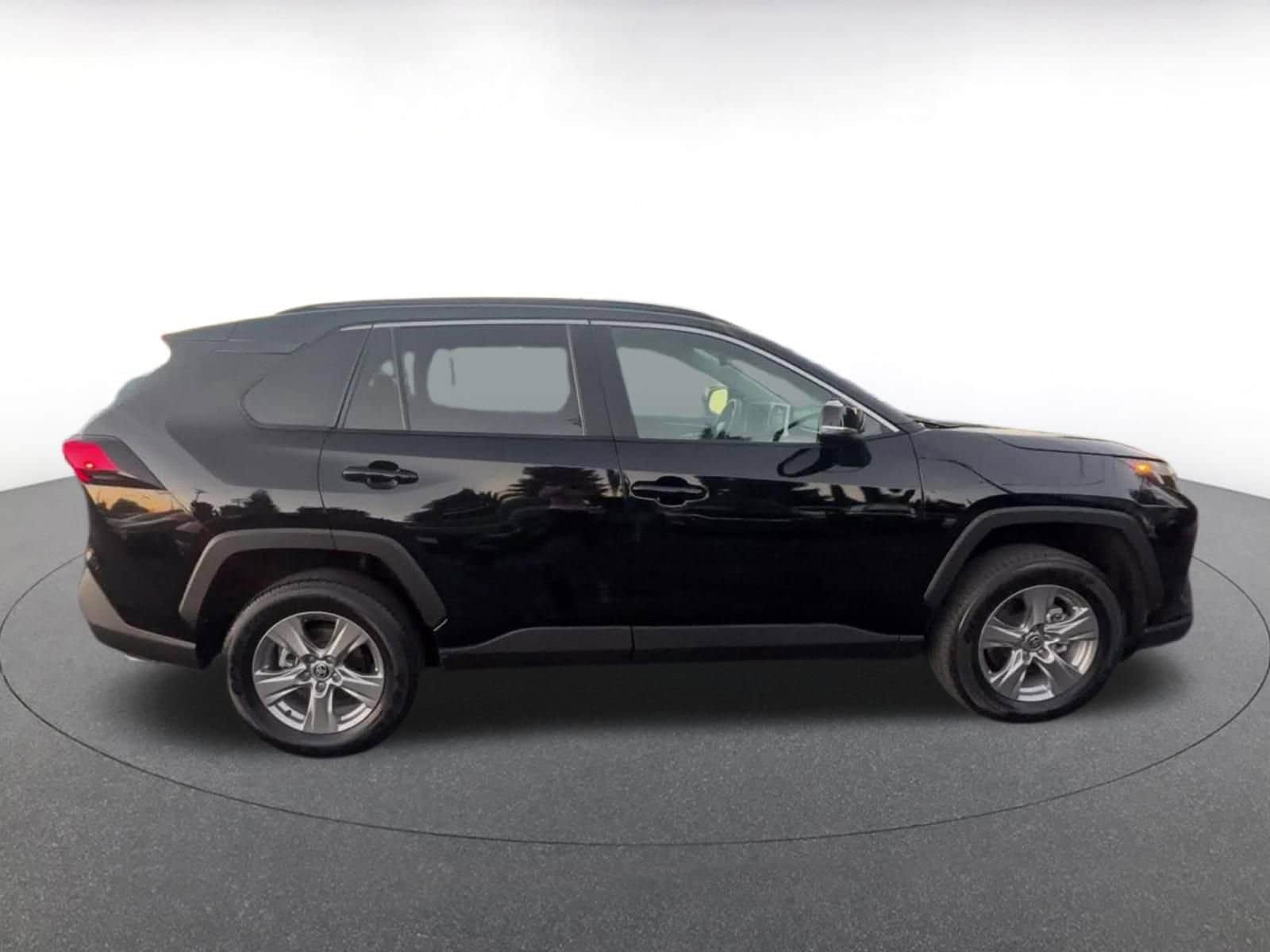 Thumbnail: 2025 Toyota RAV4 - 16