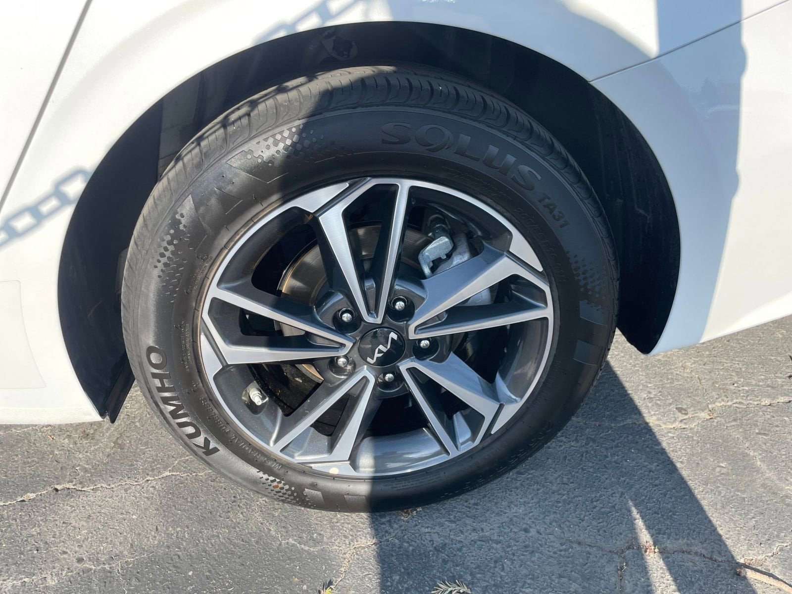 2024 Kia Forte LXS 27