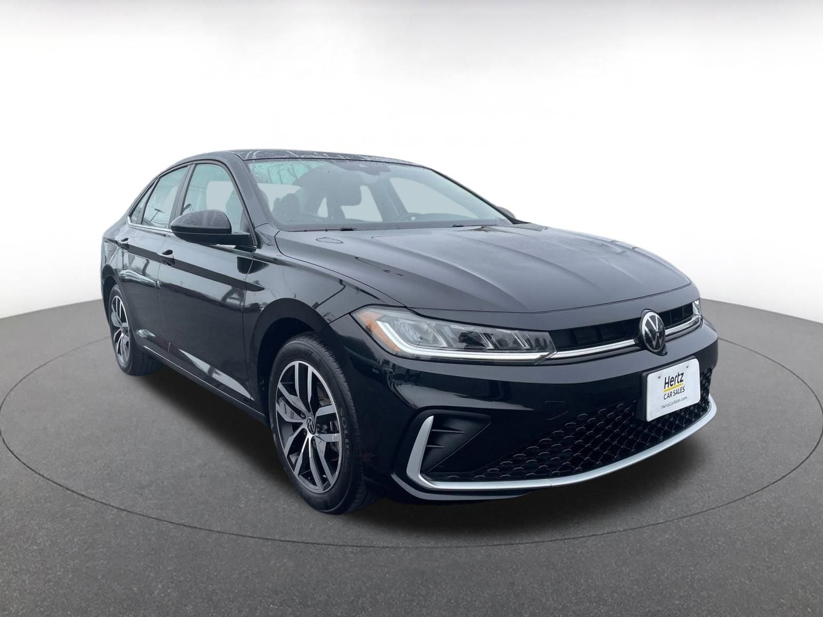 Thumbnail: 2025 Volkswagen Jetta - 1