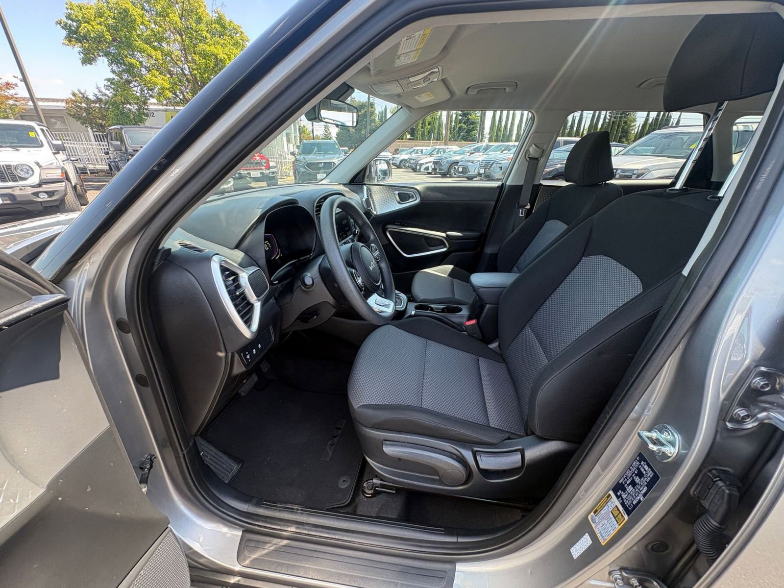 Thumbnail: 2025 Kia Soul - 24