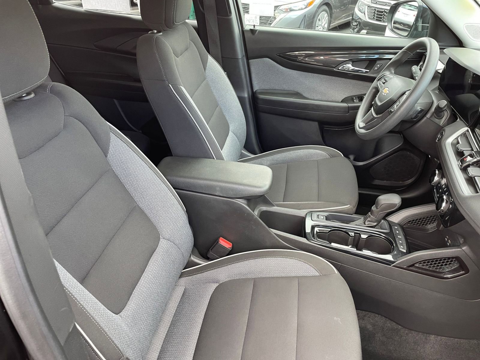 Thumbnail: 2025 Chevrolet TrailBlazer - 31