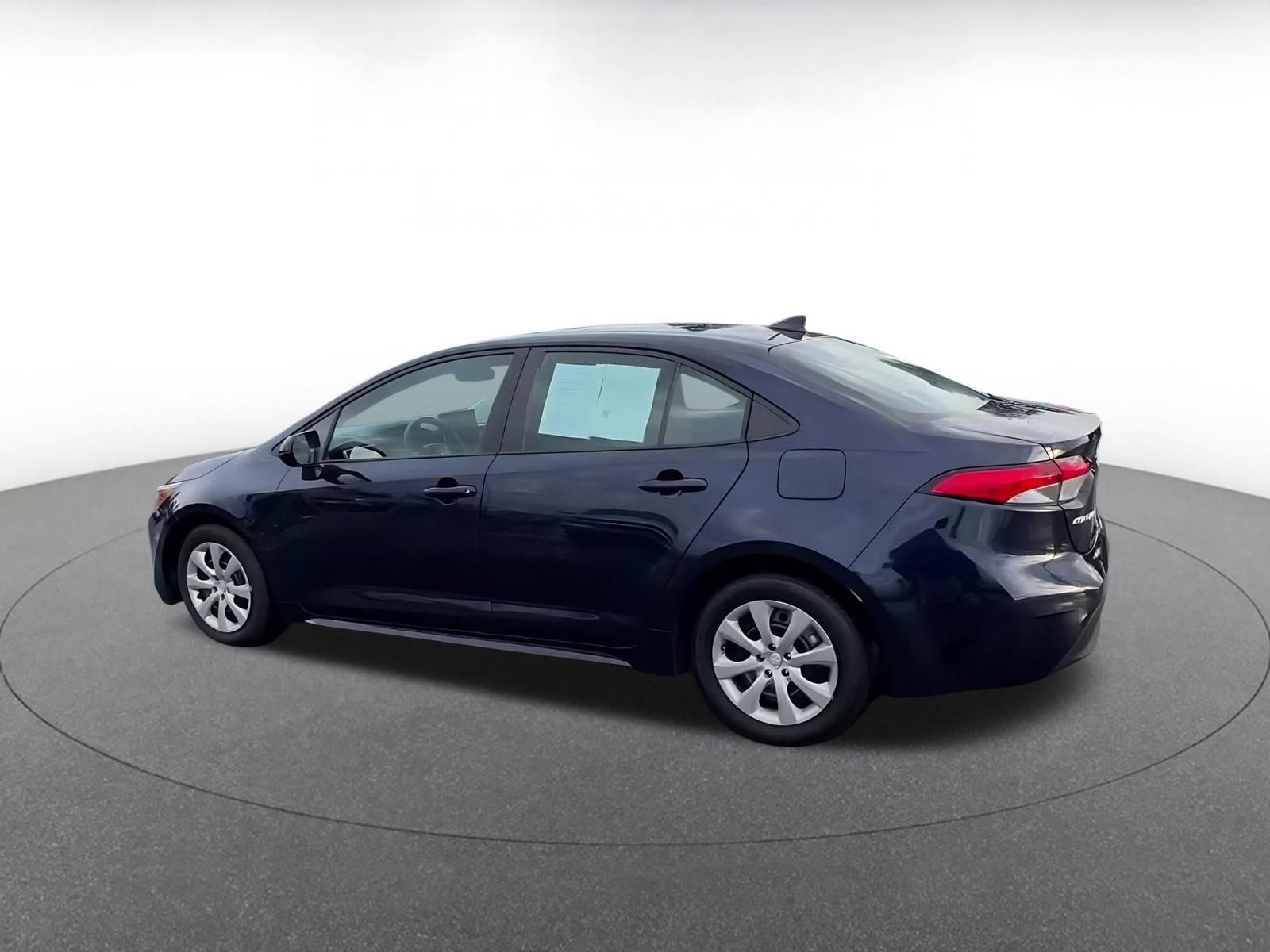 Thumbnail: 2025 Toyota Corolla - 10