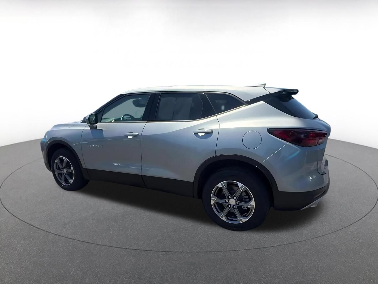 Thumbnail: 2026 Chevrolet Blazer - 8