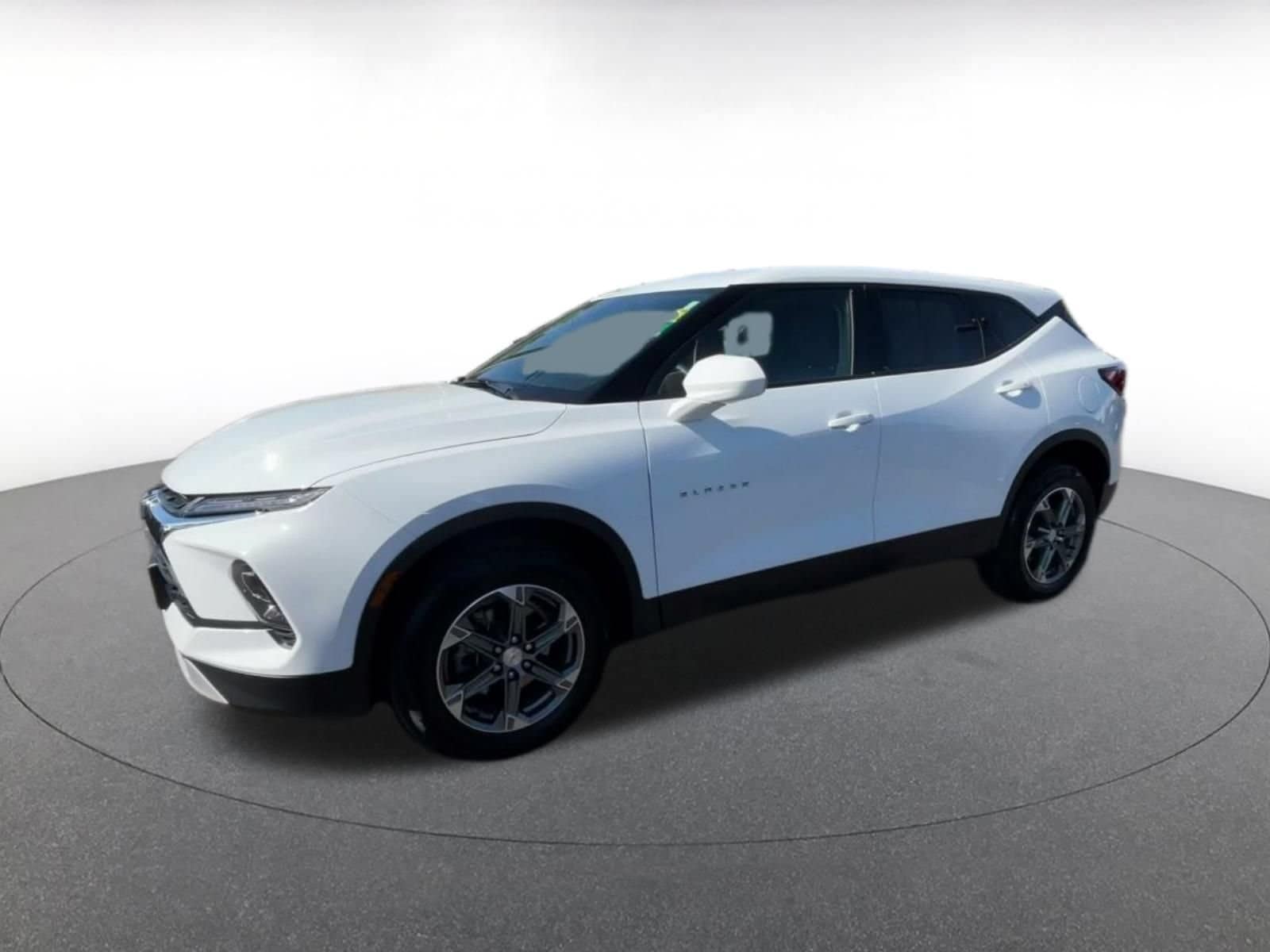 Thumbnail: 2025 Chevrolet Blazer - 6