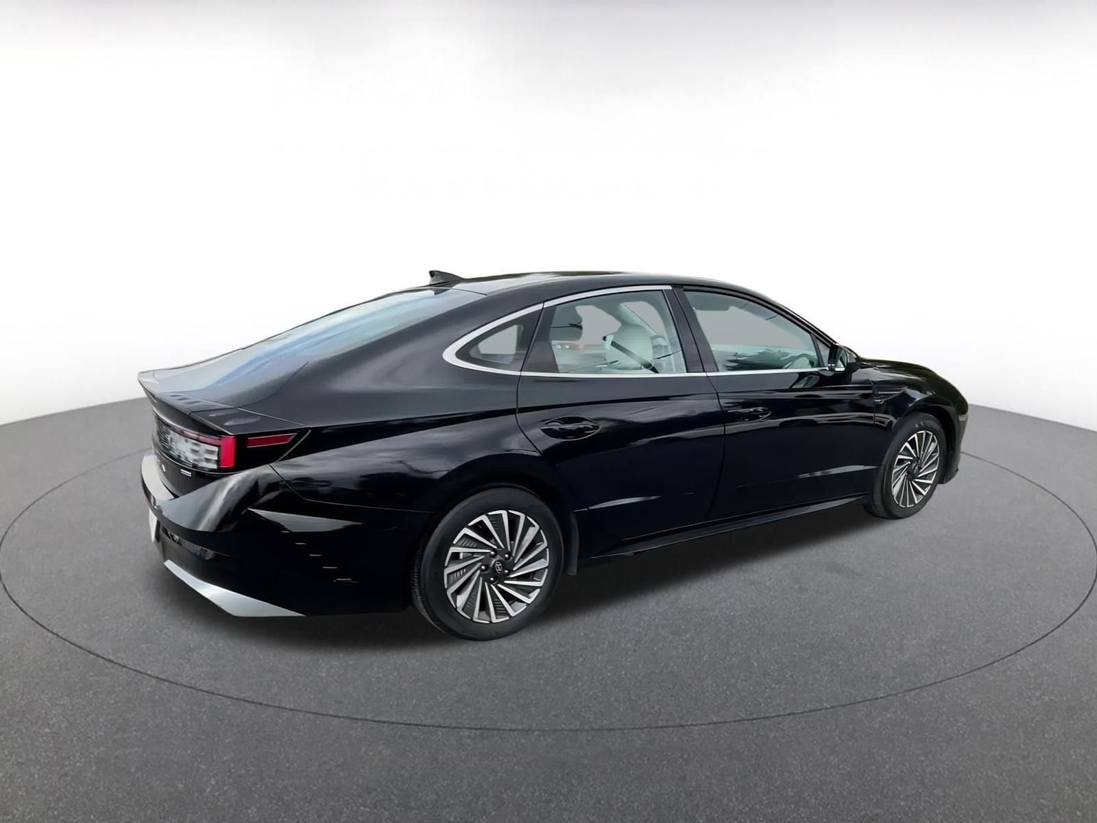 Thumbnail: 2024 Hyundai Sonata - 15