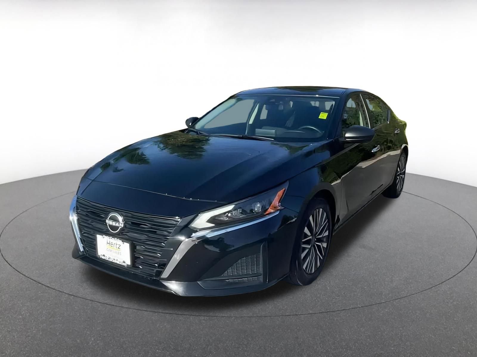 Thumbnail: 2024 Nissan Altima - 6