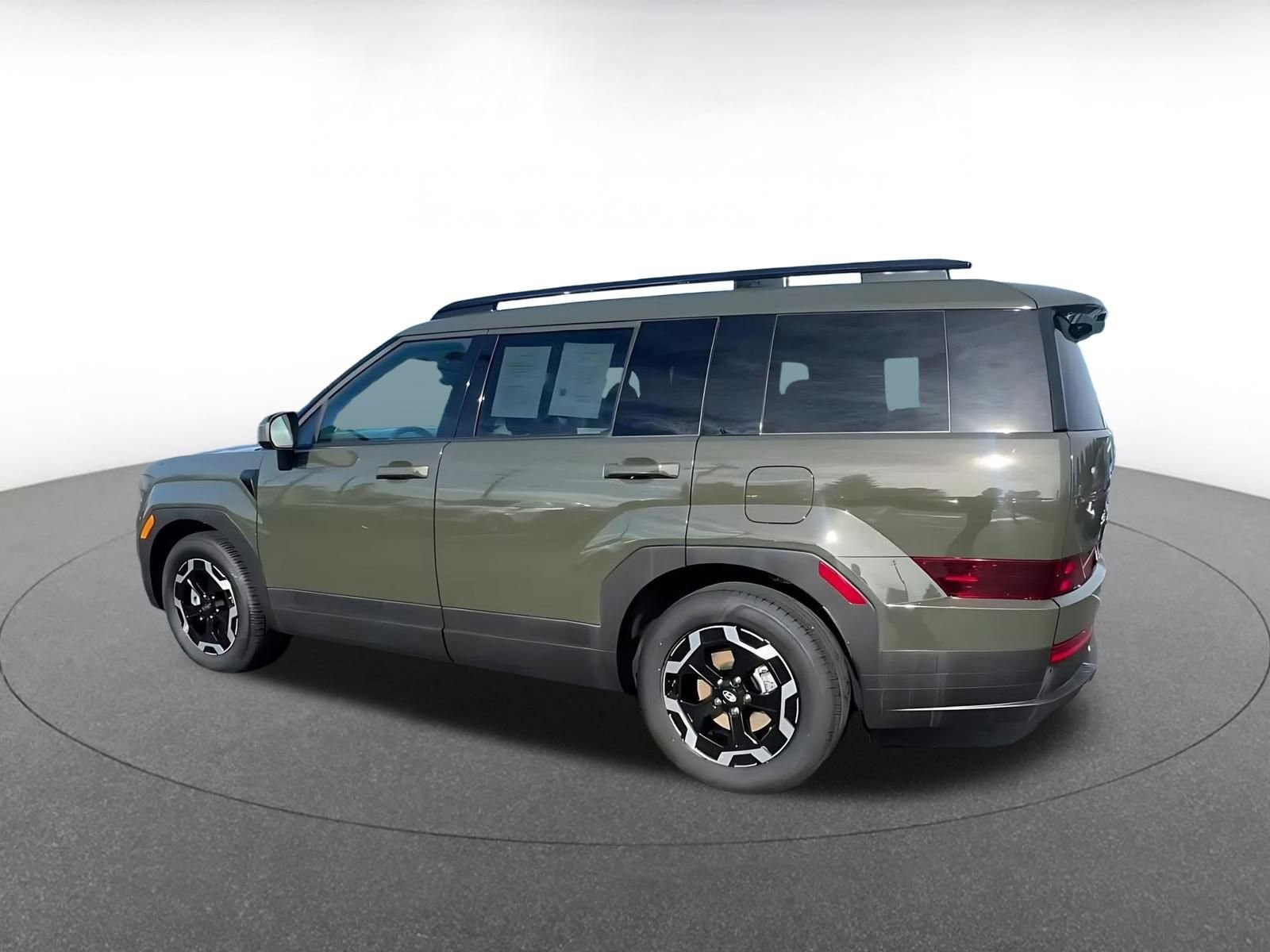 Thumbnail: 2025 Hyundai Santa Fe - 10